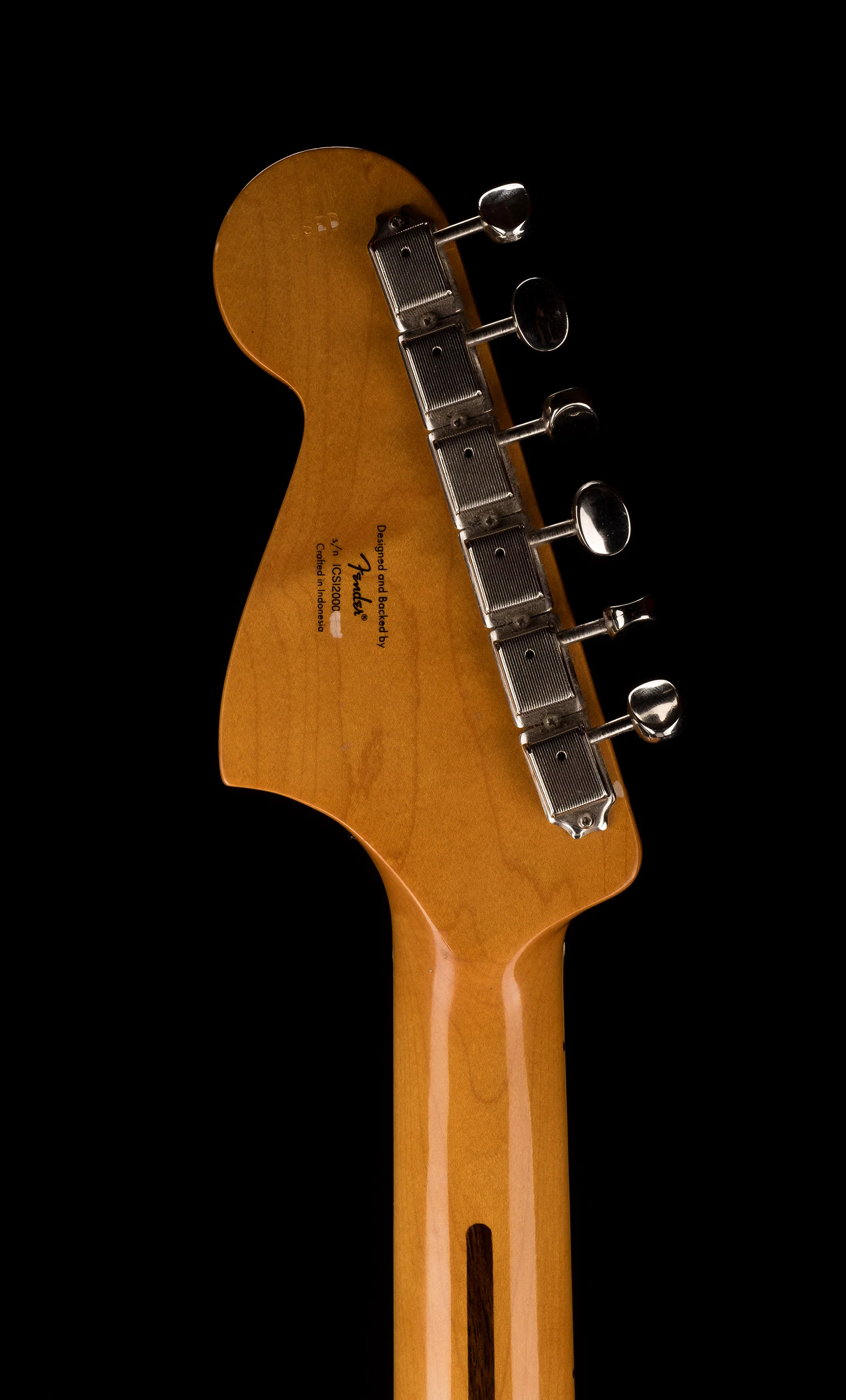 Used Squier Classic Vibe Bass VI Walnut - Image 17
