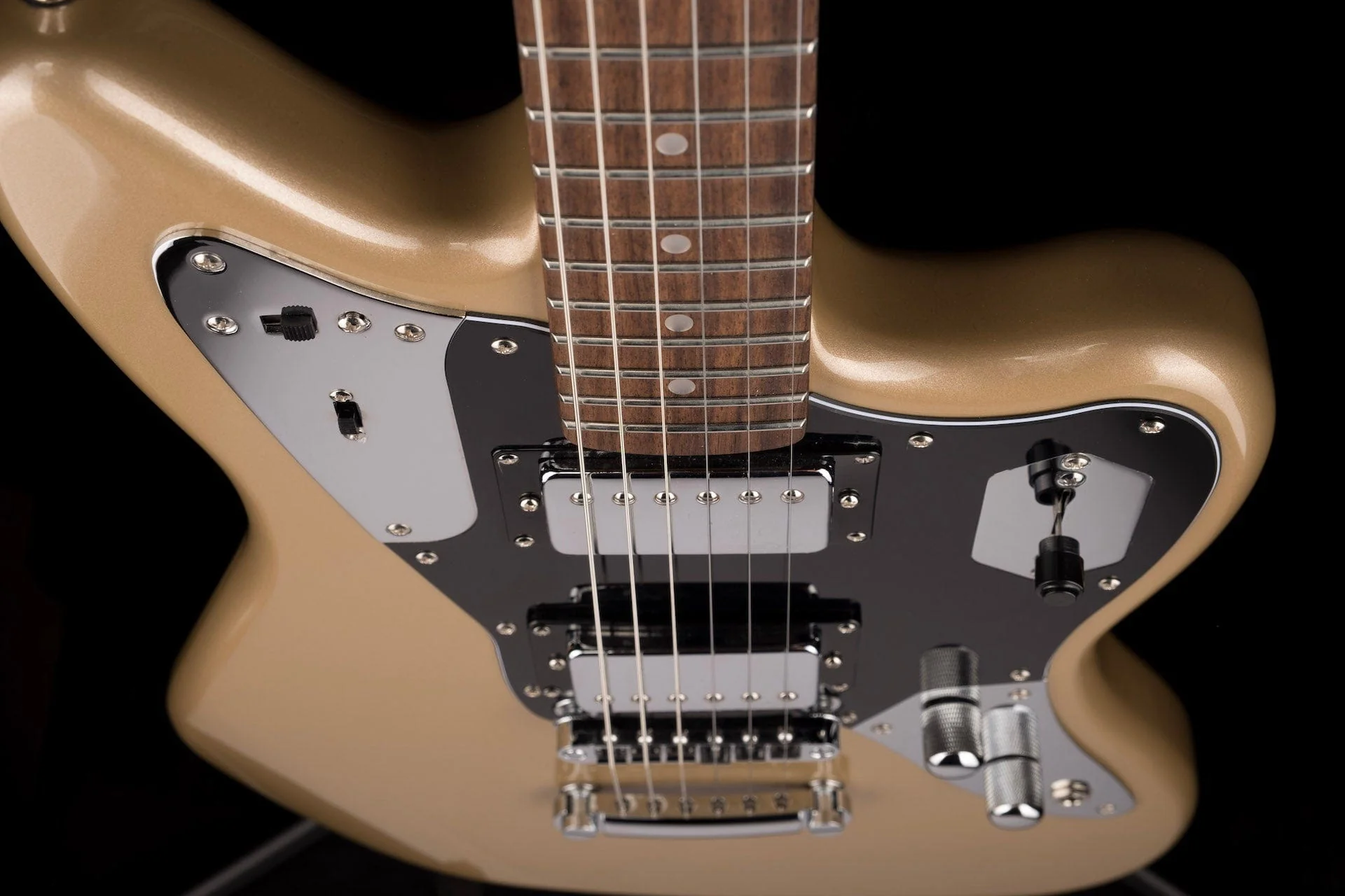 Used Squier Contemporary Jaguar HH ST Shoreline Gold with Gig Bag - Image 11