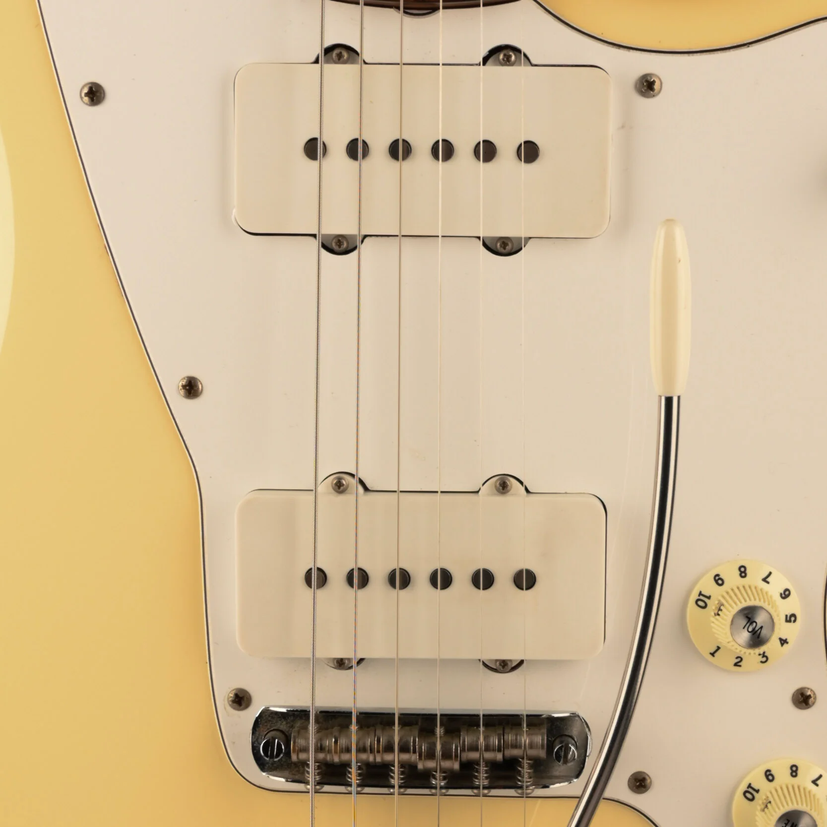 Used Squier J Mascis Jazzmaster Vintage White Electric Guitar - Image 5