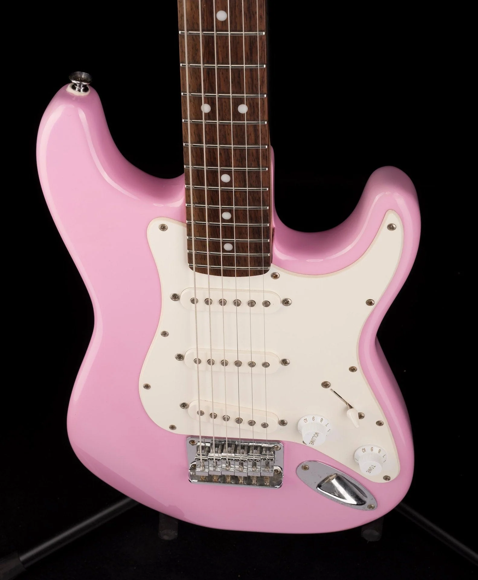 Used Squier Mini Strat Pink - Image 4