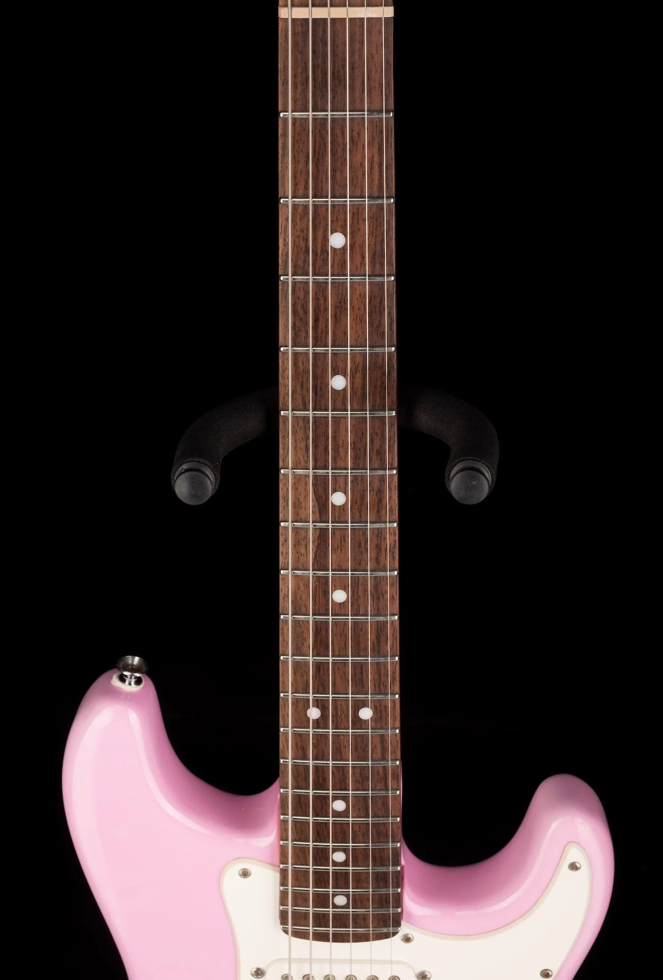 Used Squier Mini Strat Pink - Image 9