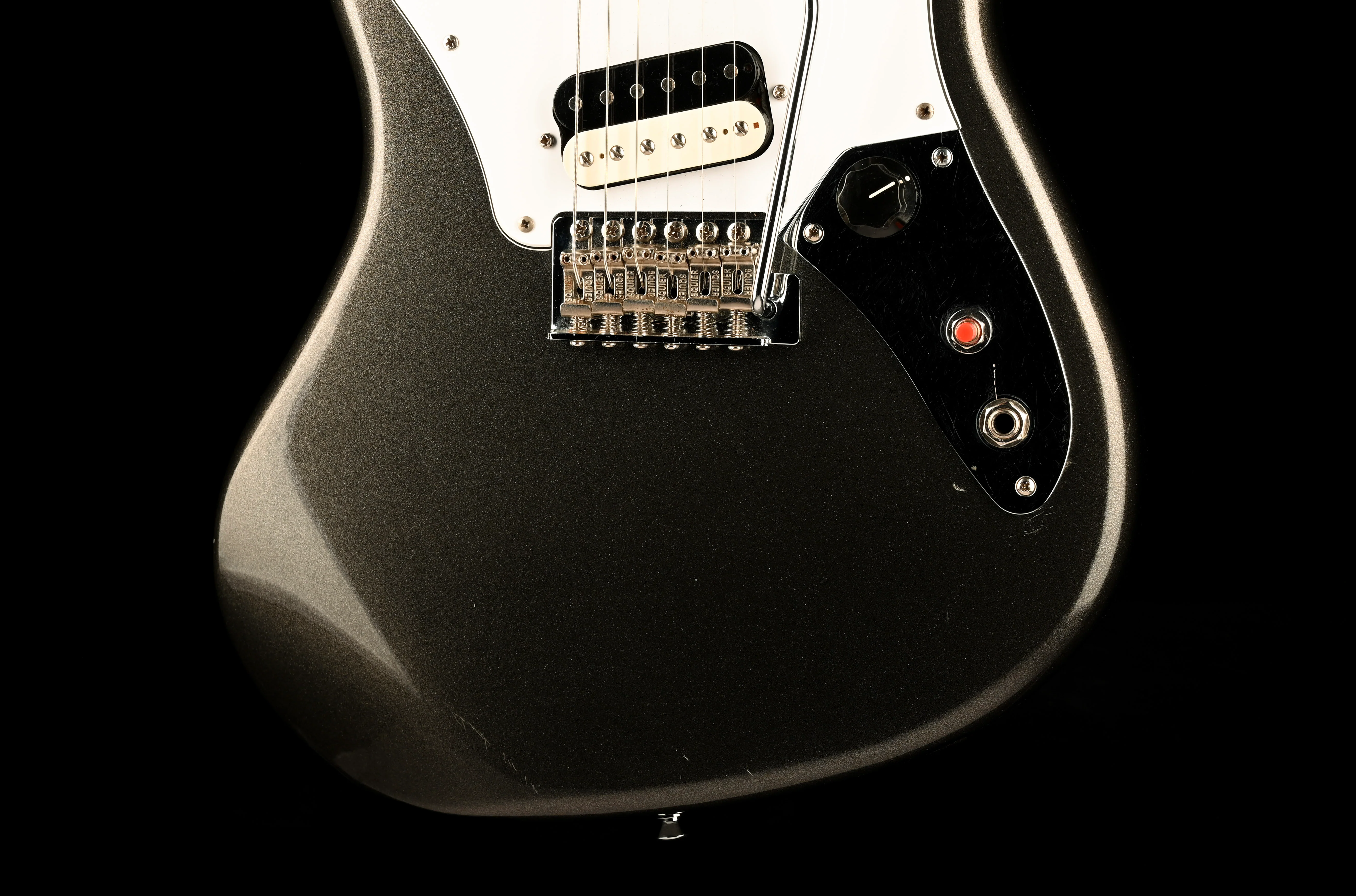 Used Squier Paranormal Super-Sonic with Killswitch Graphite Metallic with Gig Bag - Image 5