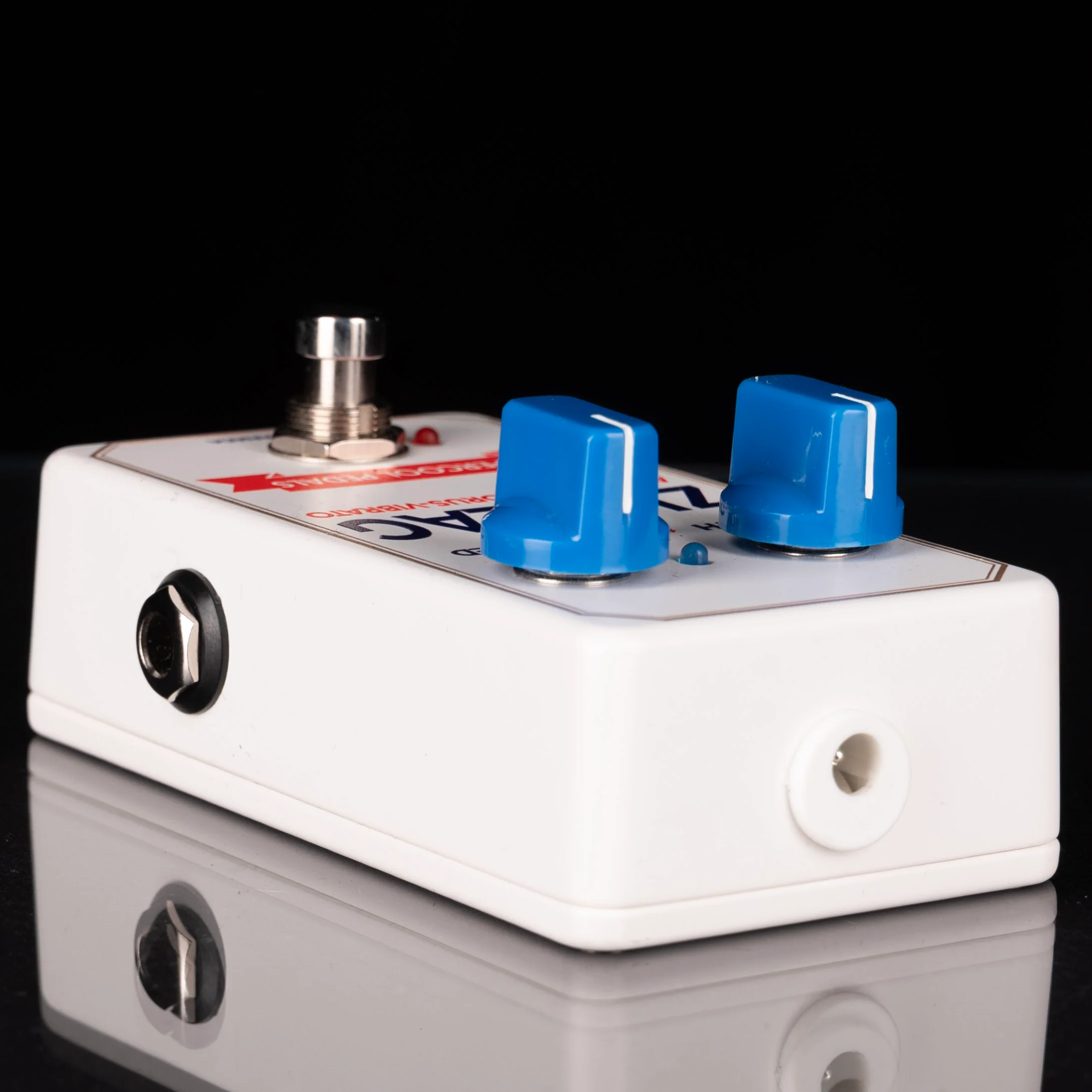 Used SuperCool ZIG-ZAG Analog Chorus-Vibrato Pedal - Image 4