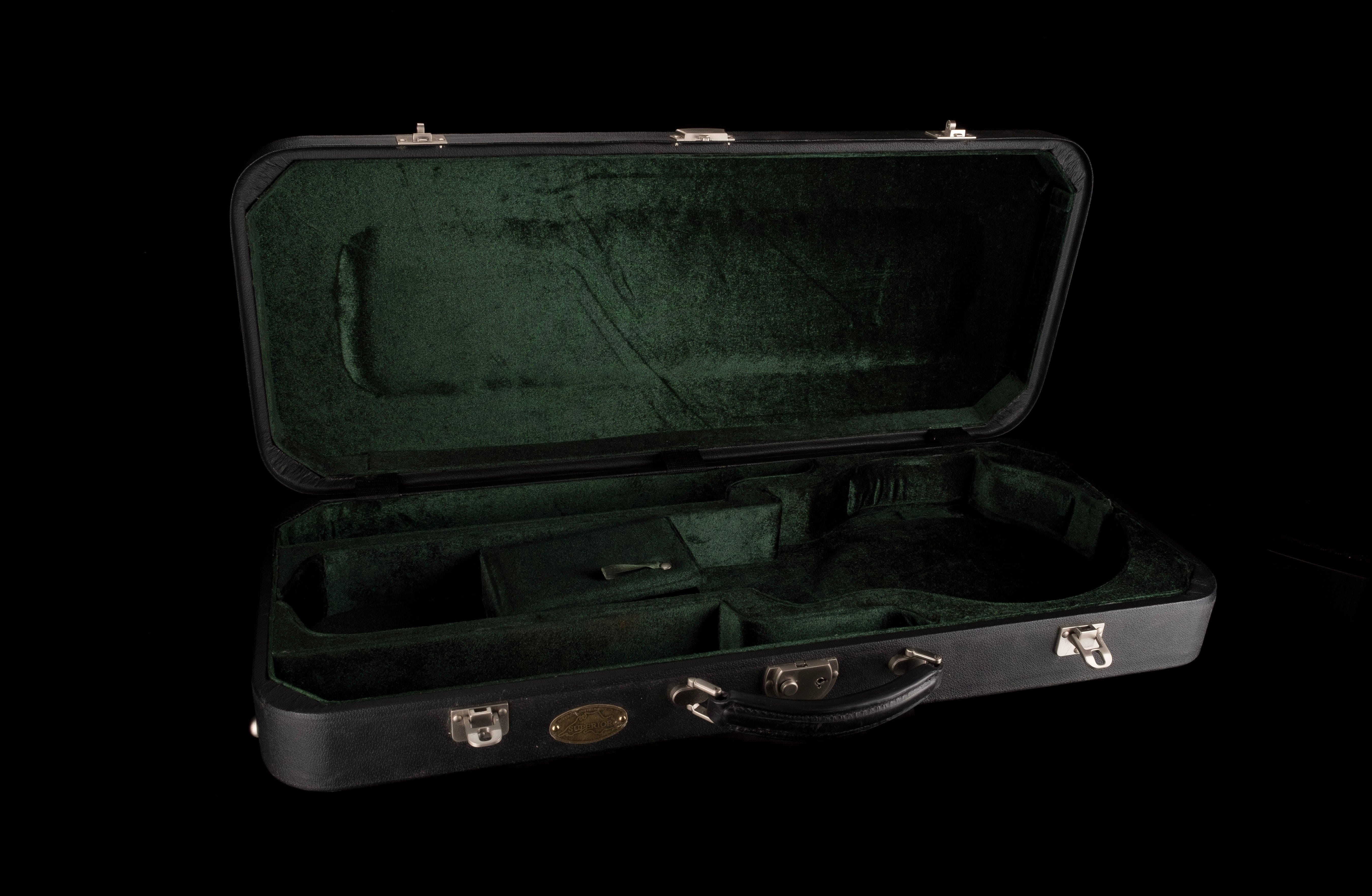 Used Superior CS-1520 Deluxe F-Style Mandolin Case - Image 3
