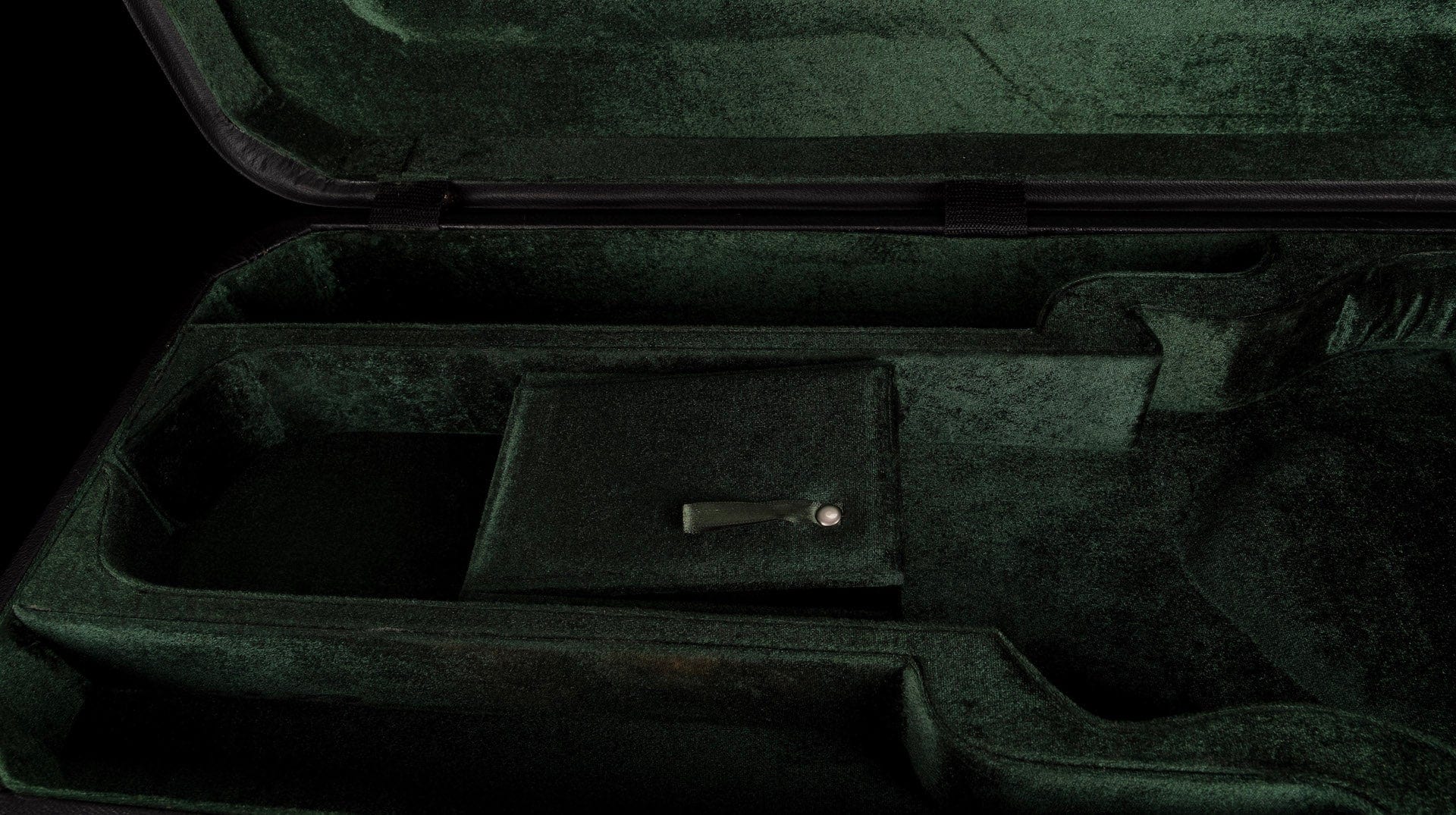 Used Superior CS-1520 Deluxe F-Style Mandolin Case - Image 5