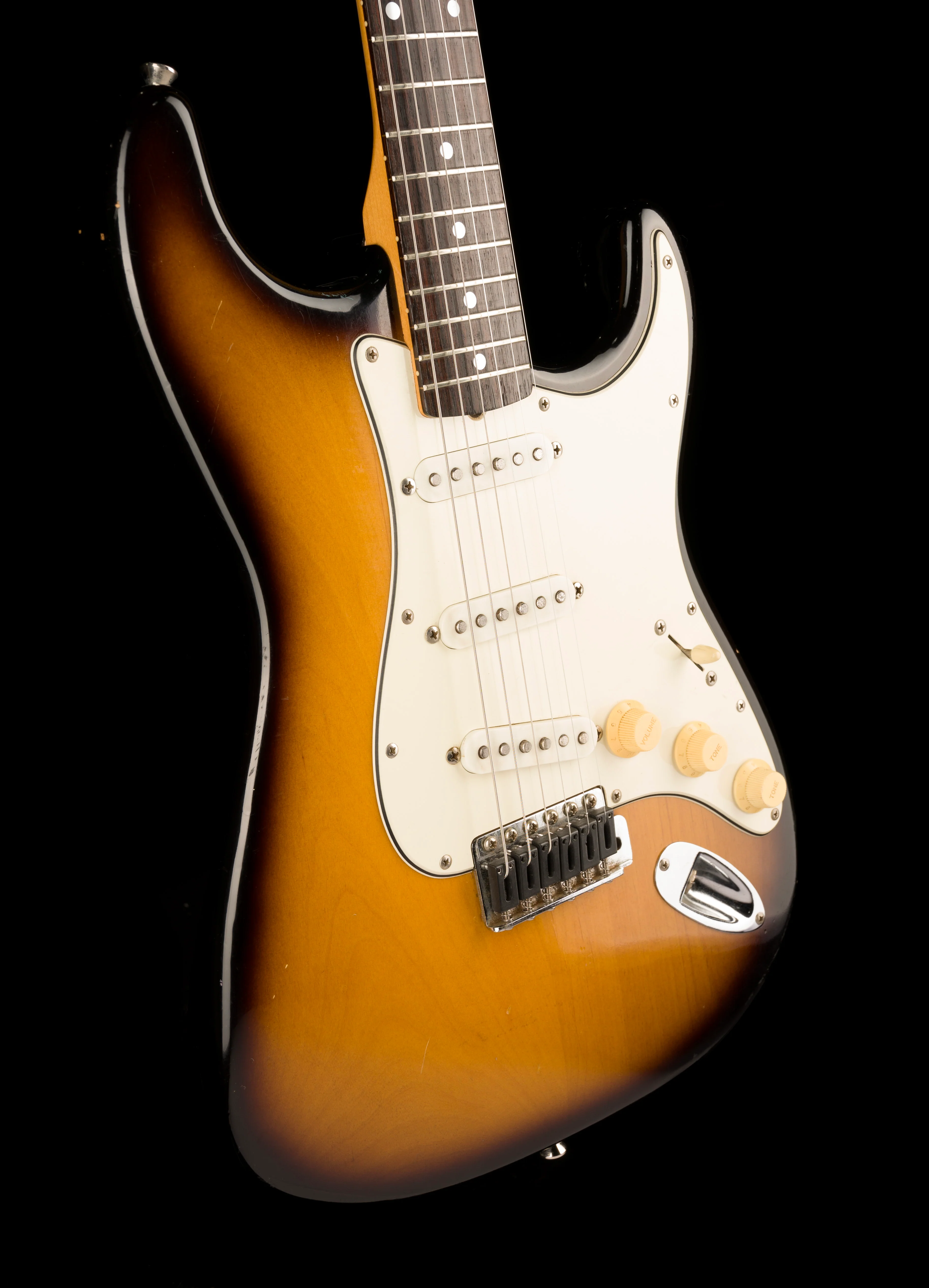 Used Tokai AST-'62 S-Style Electric Guitar Sunburst With Gig Bag - Image 10