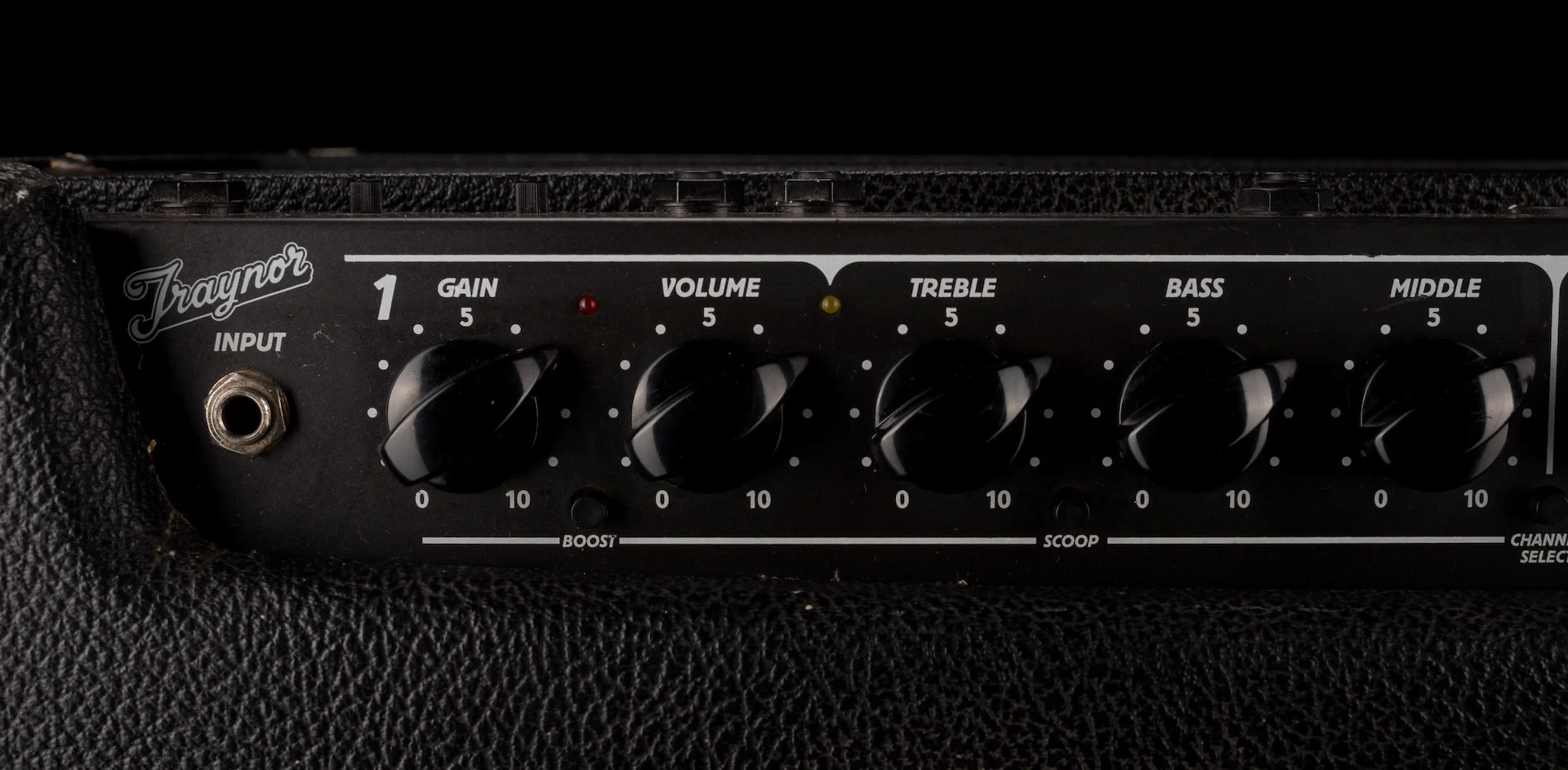 Used Traynor YCV80 Custom Valve 80-Watt 2x12" Guitar Amp Combo - Image 4