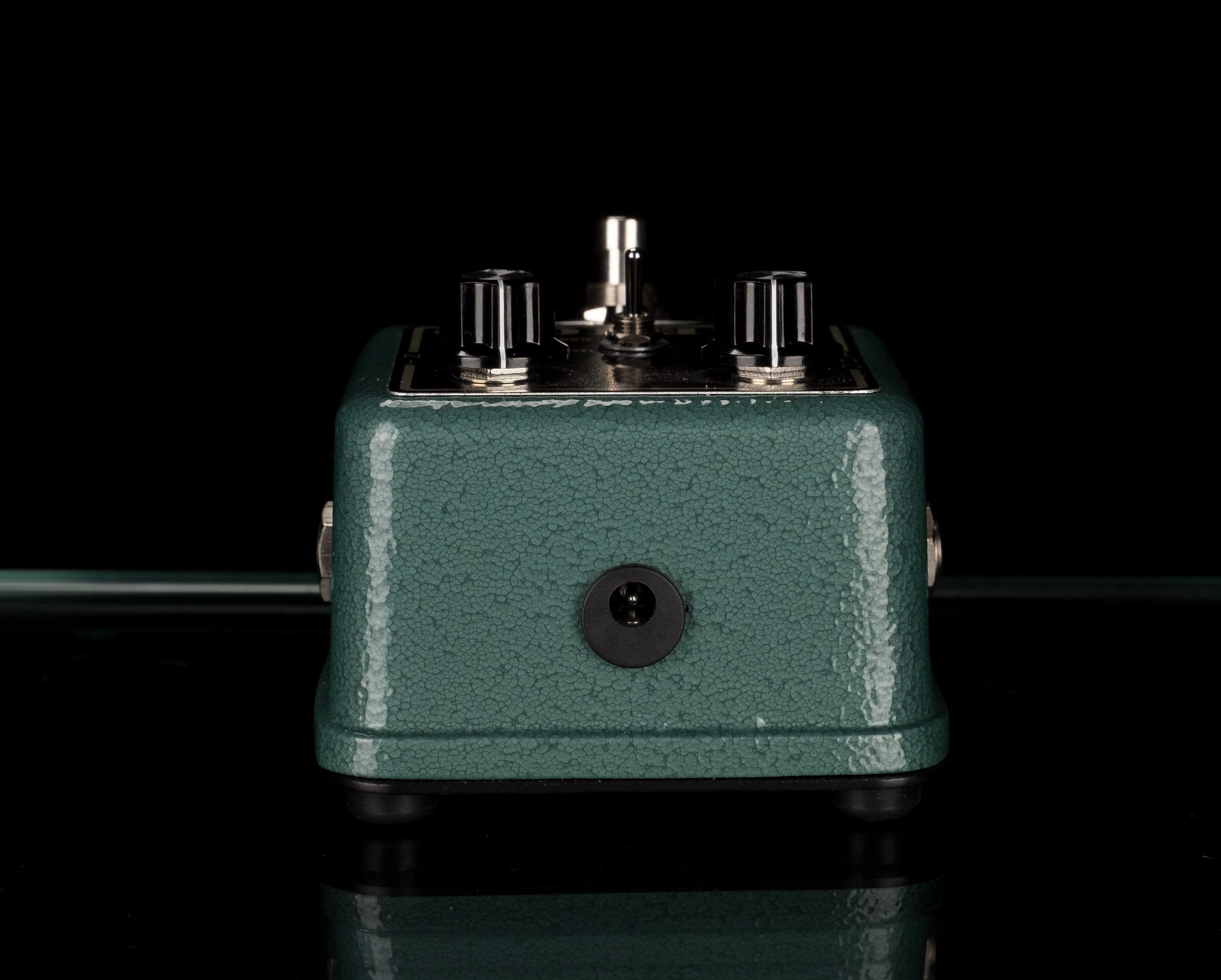 Used Tru-Fi Ultra Tremolo Guitar Pedal - Image 3