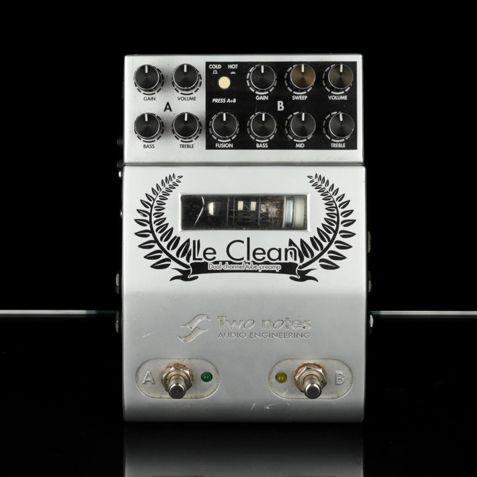 Used Two Notes Le Clean Dual Channel Tube Preamp Pedal - Image 2