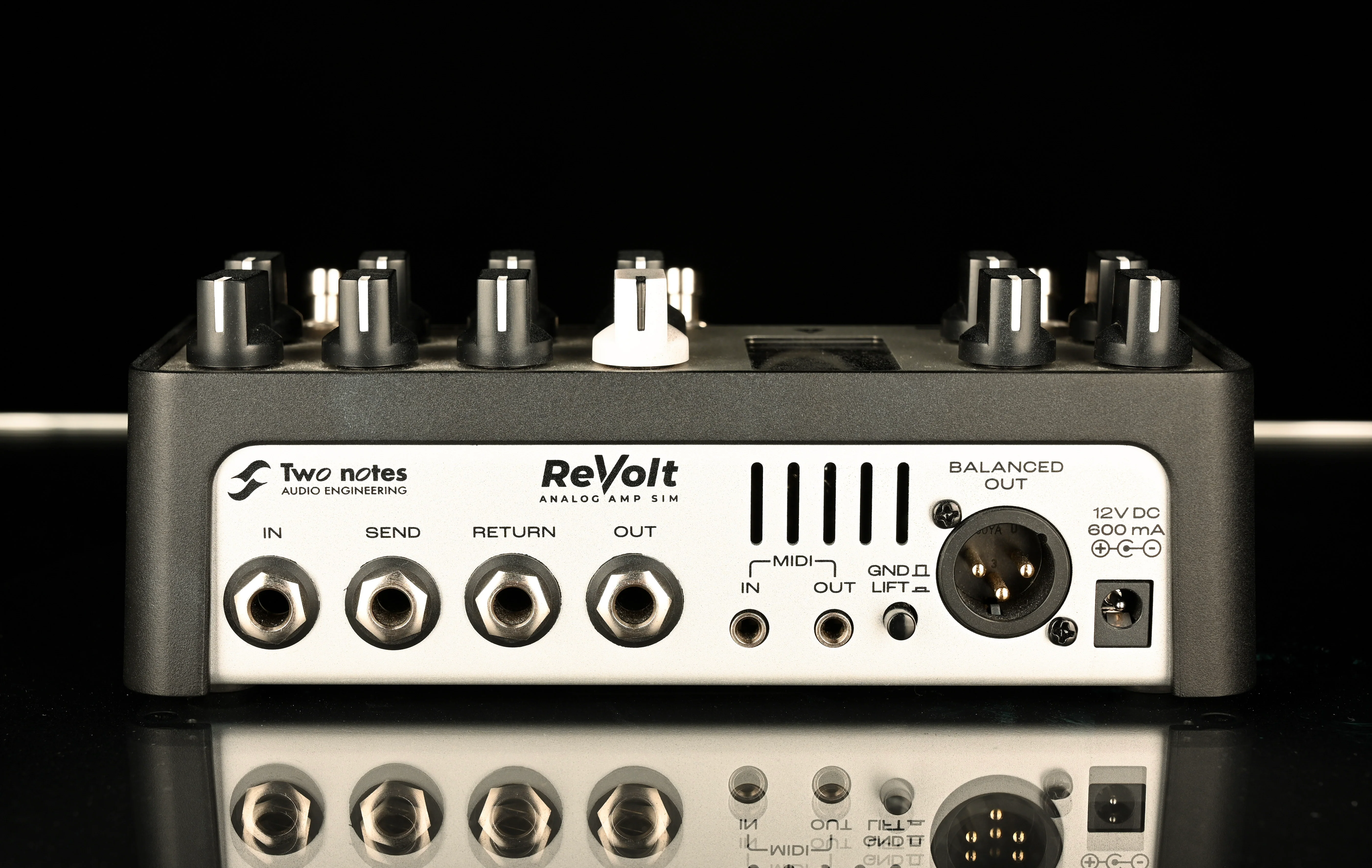 Used Two Notes ReVolt Guitar Amp Simulator Pedal with Box - Image 4