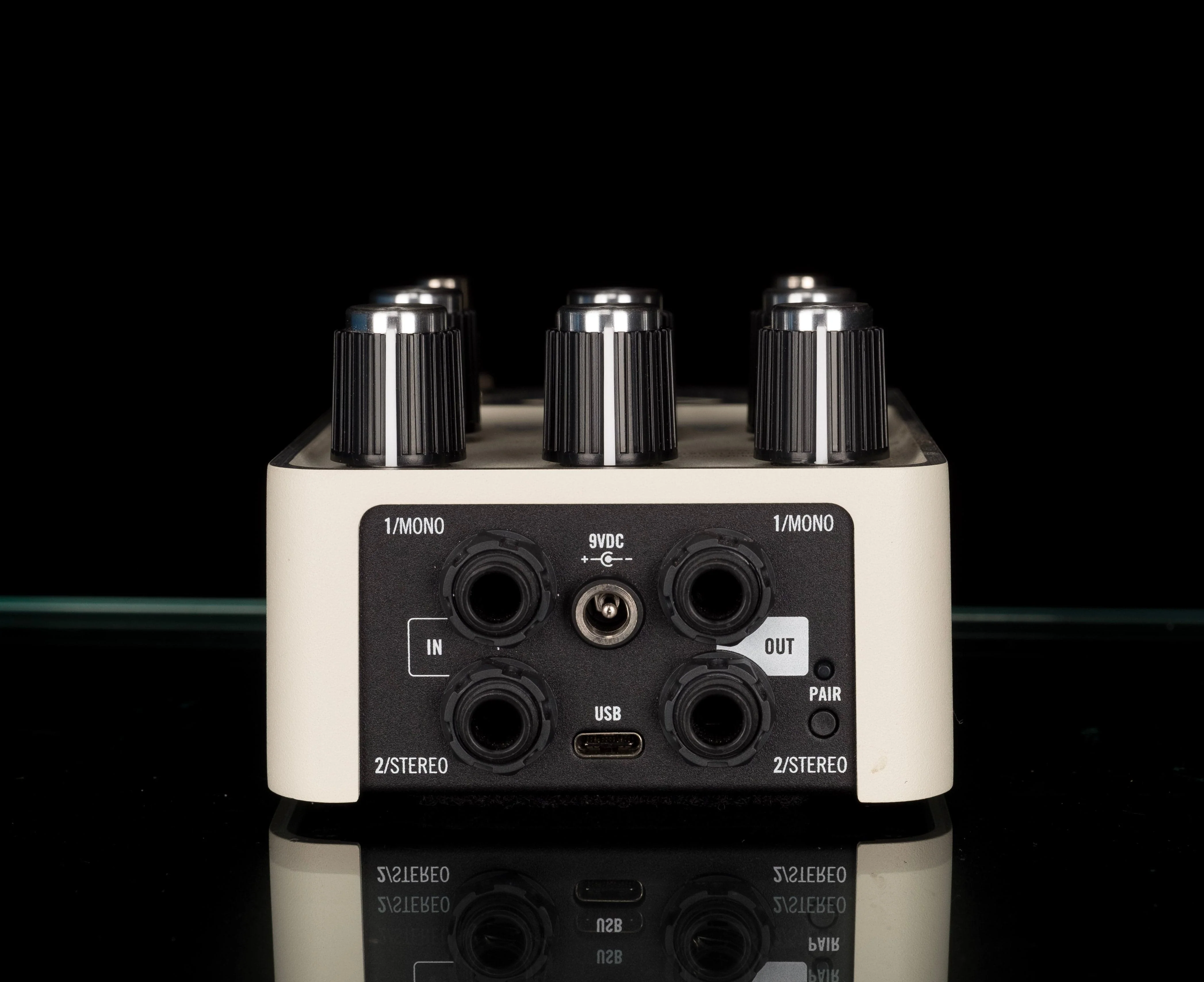 Used Universal Audio Astra Modulation Machine Pedal With Box - Image 4
