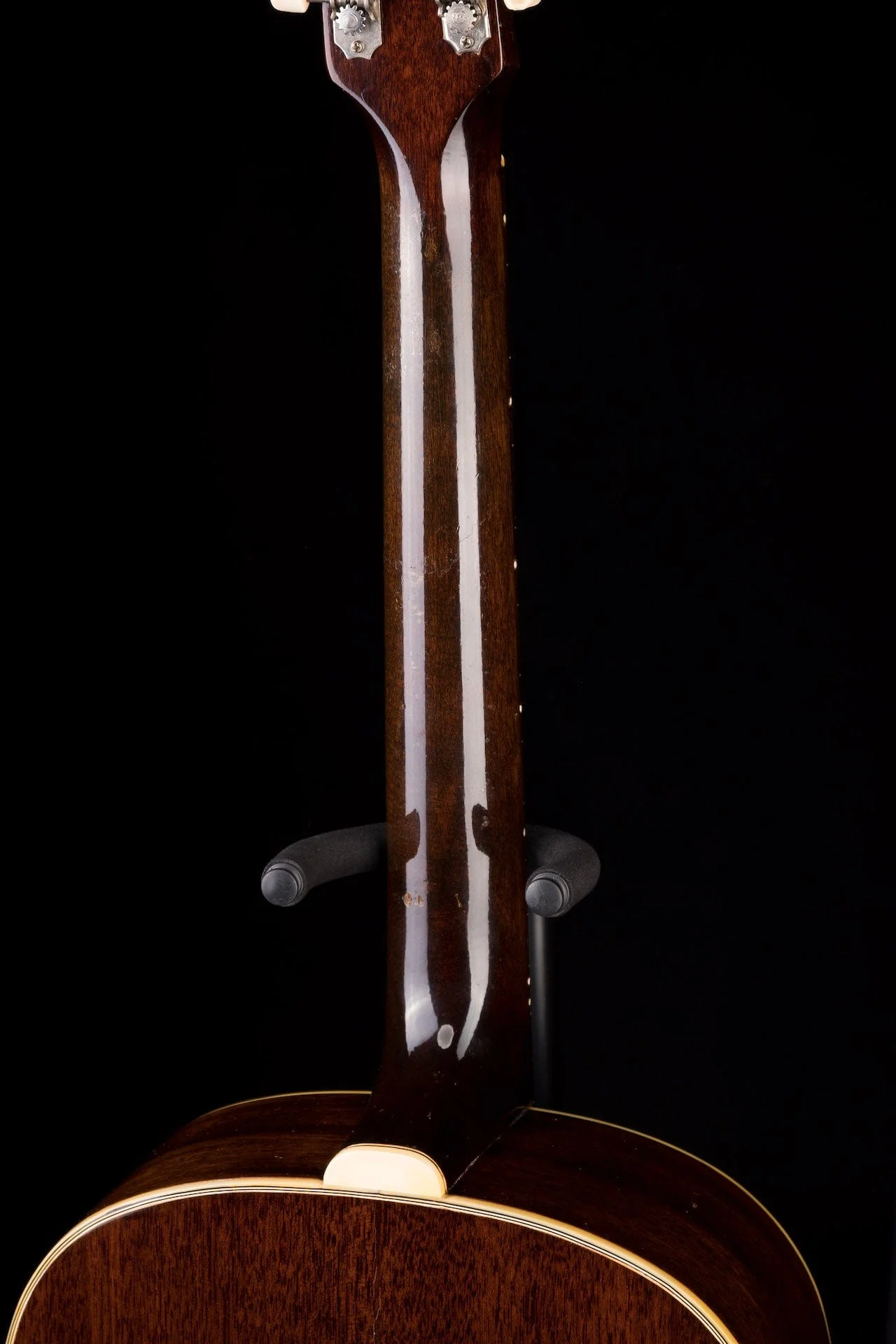 Vintage 1944 Gibson Banner Southern Jumbo Sunburst with OHSC - Image 15
