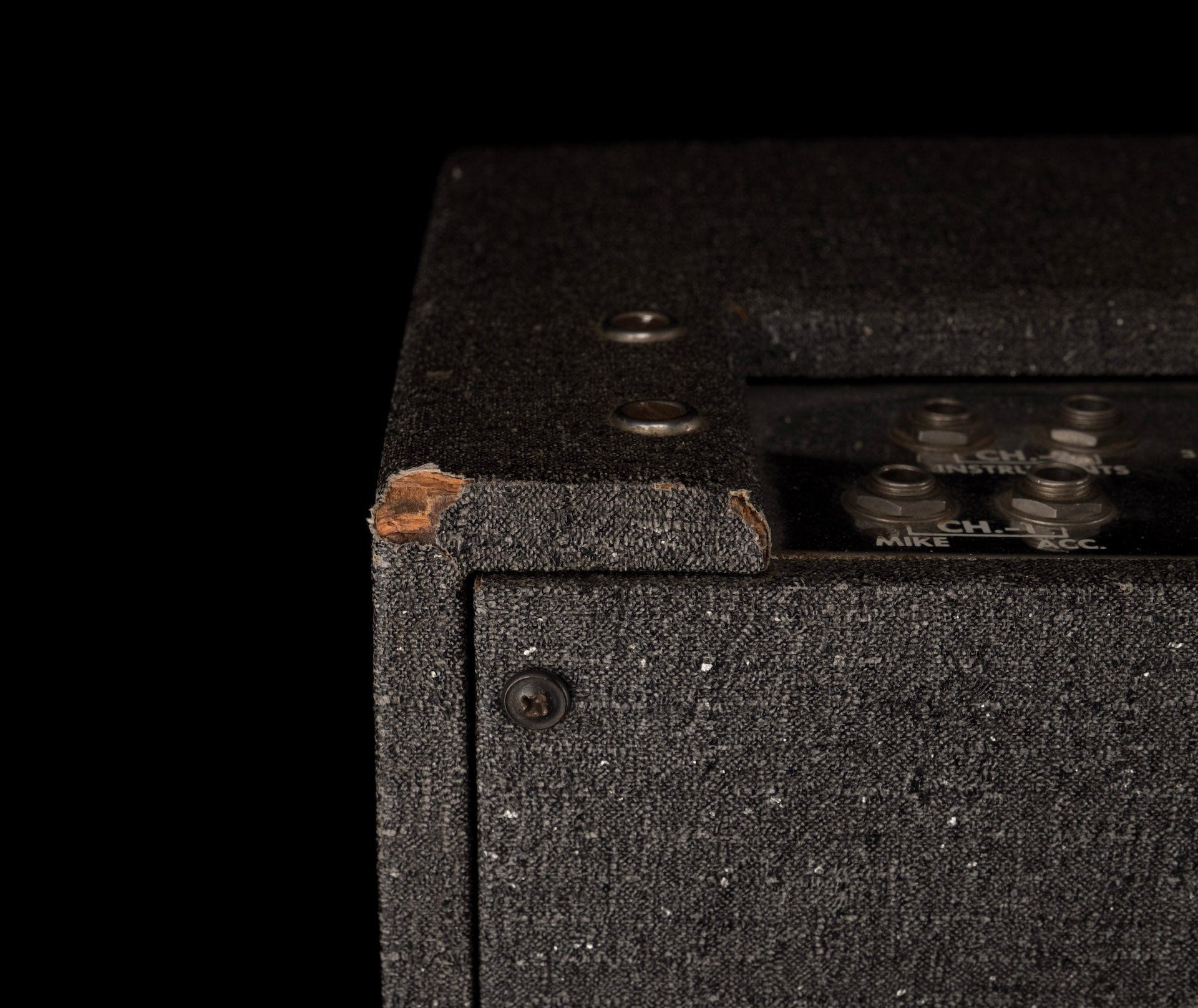 Used Vintage Guild J-66 Guitar Amp Combo - Image 14