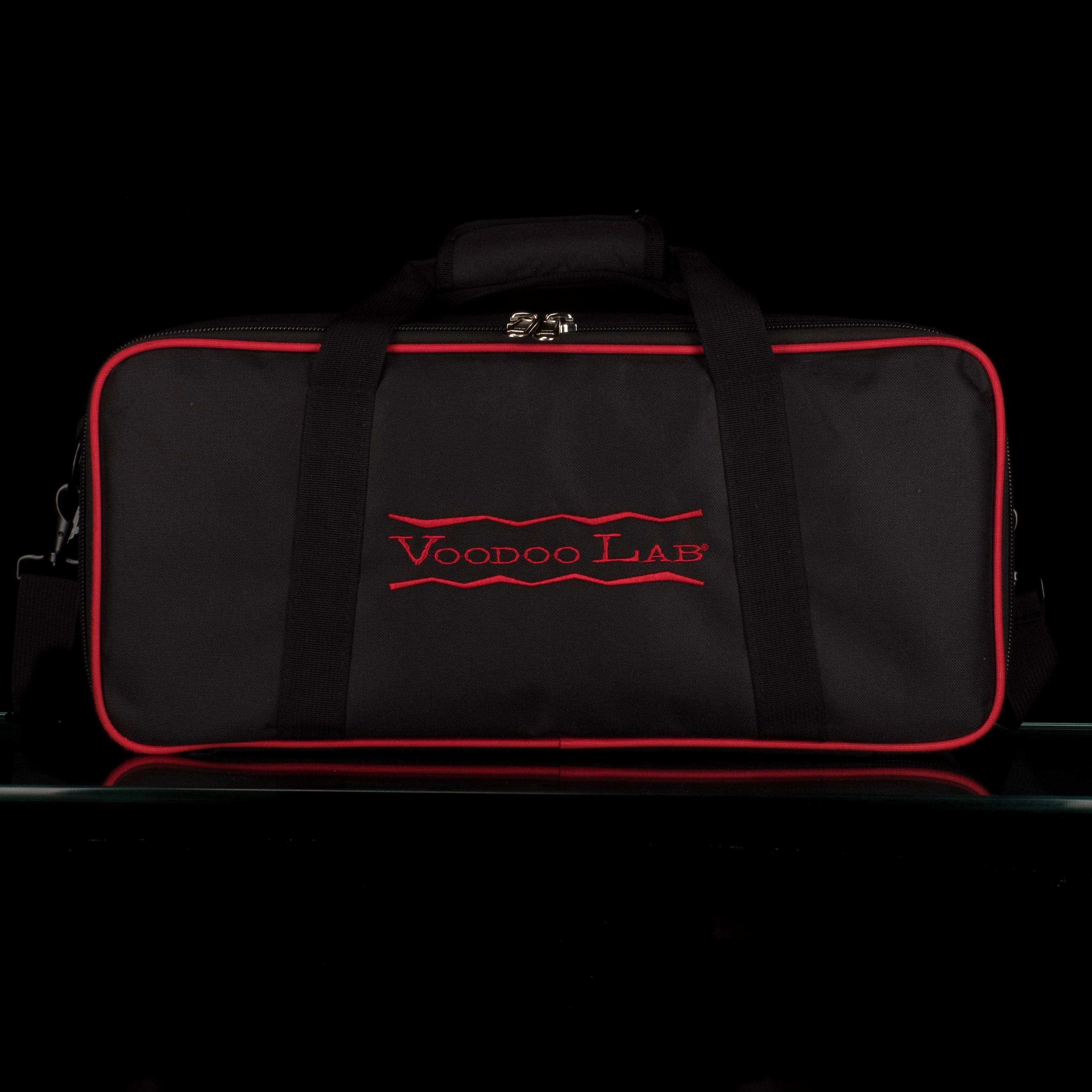 Used Voodoo Lab Dingbat Small with ISO5 Power Supply and Gig Bag