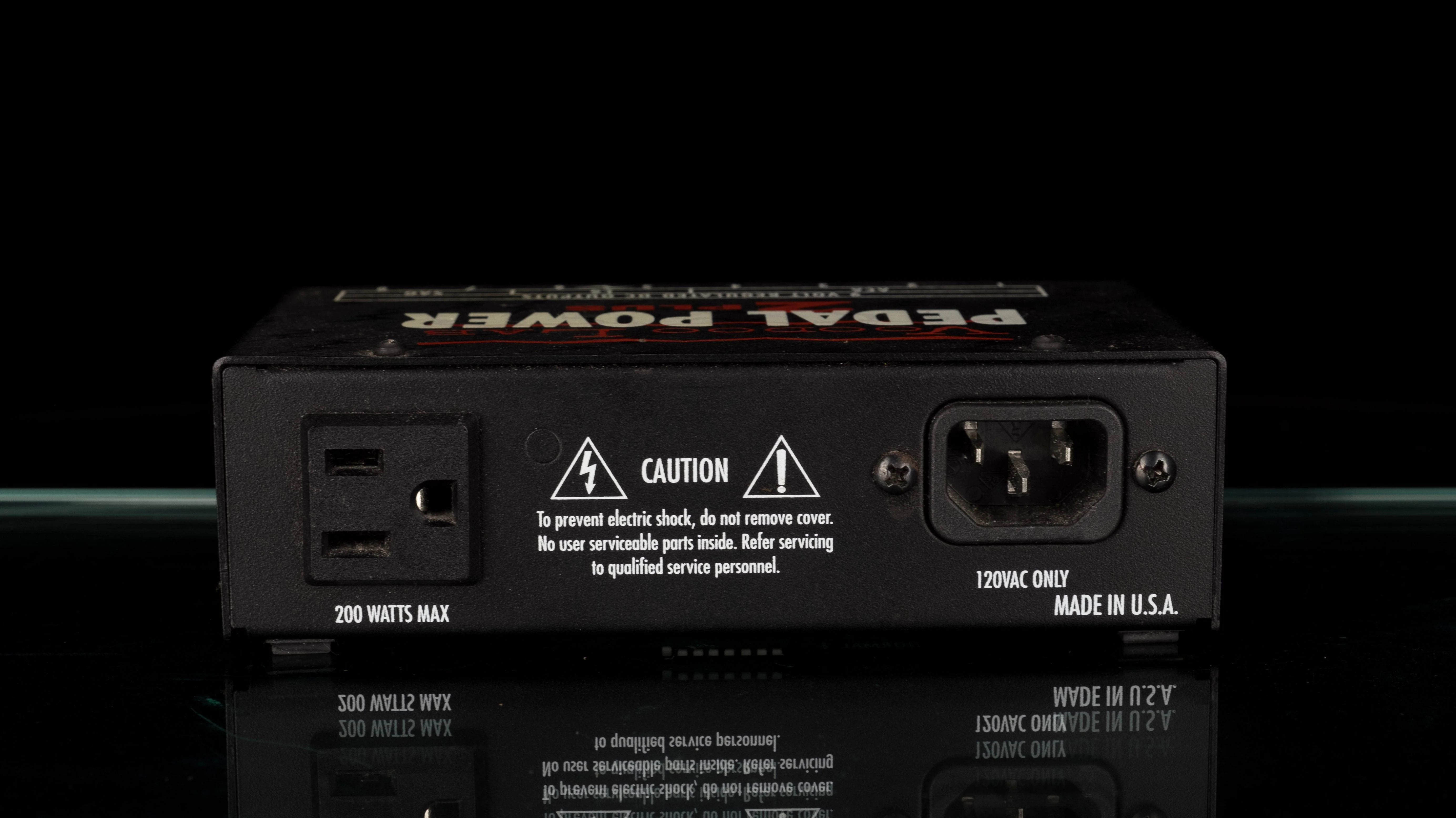 Used Voodoo Lab Pedal Power 2 Plus Power Supply - Image 4