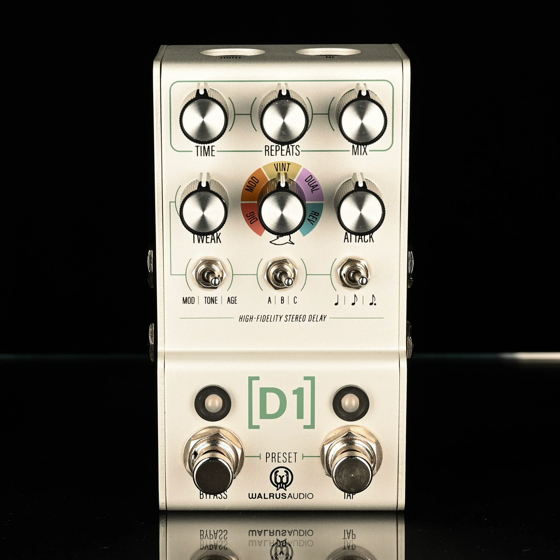 Used Walrus Audio MAKO Series D1 High-Fidelity Delay V2 Guitar Effect Pedal with Box - Image 2