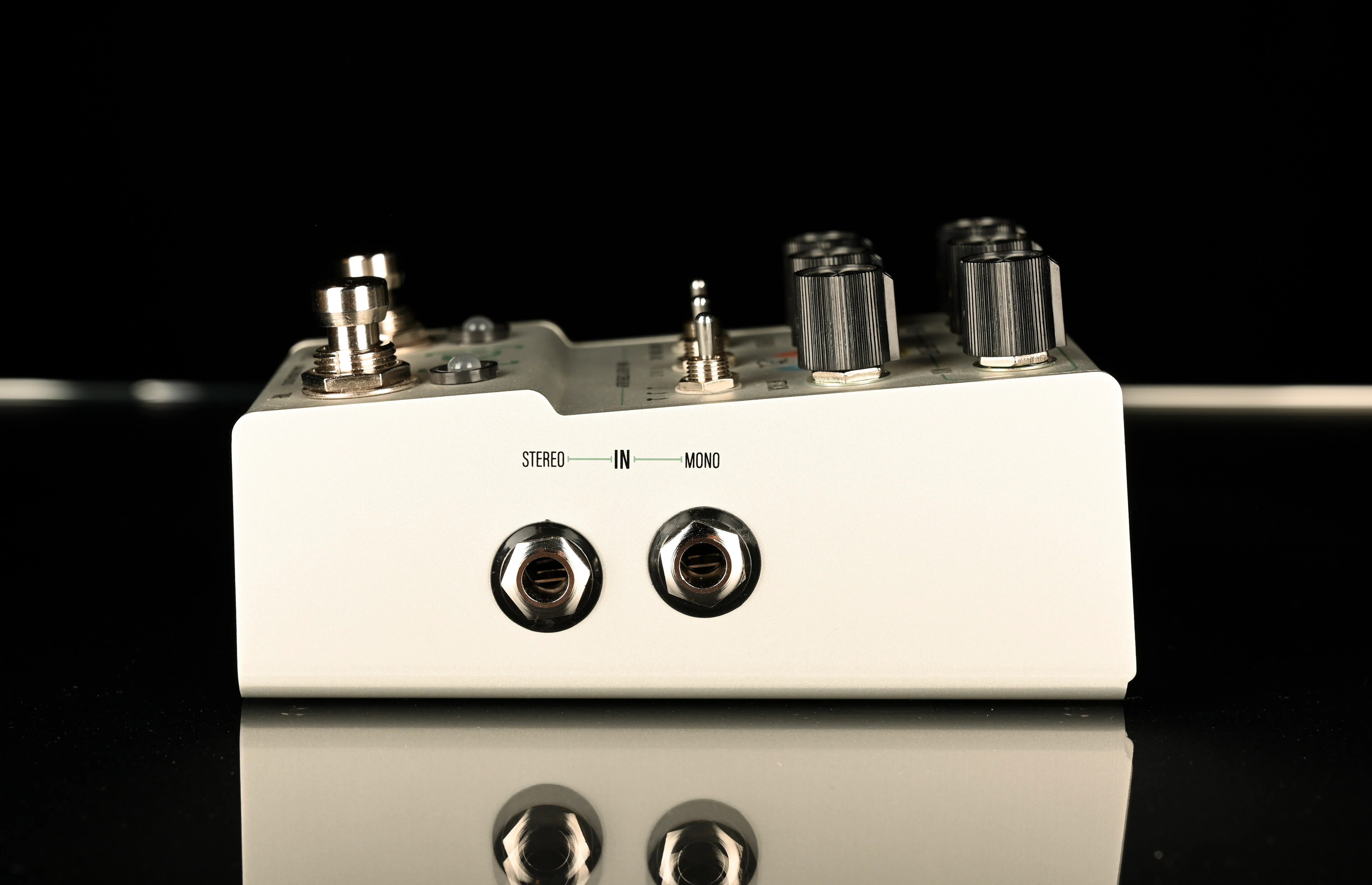 Used Walrus Audio MAKO Series D1 High-Fidelity Delay V2 Guitar Effect Pedal with Box - Image 5
