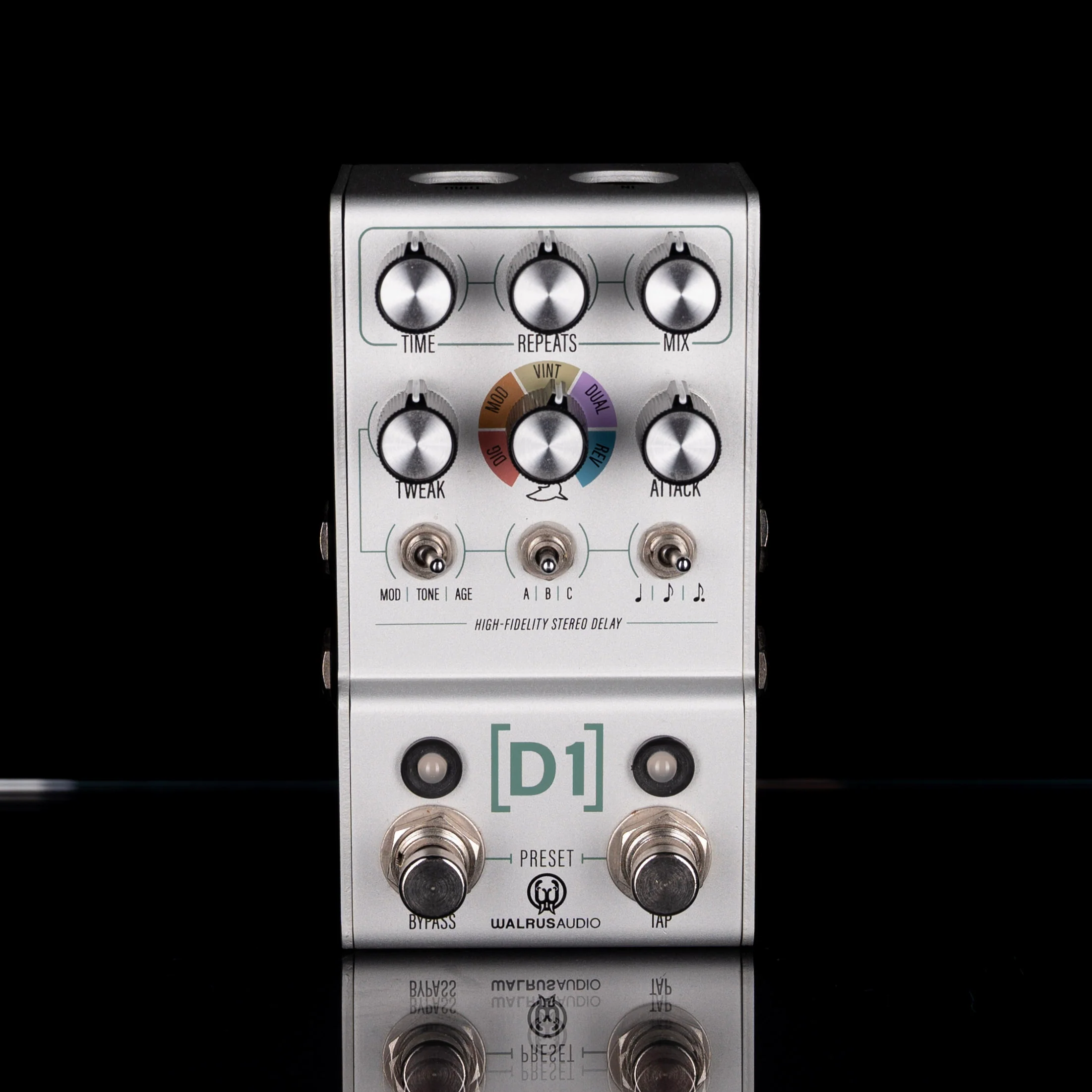 Used Walrus Audio MAKO Series D1 High-Fidelity Stereo Delay Pedal