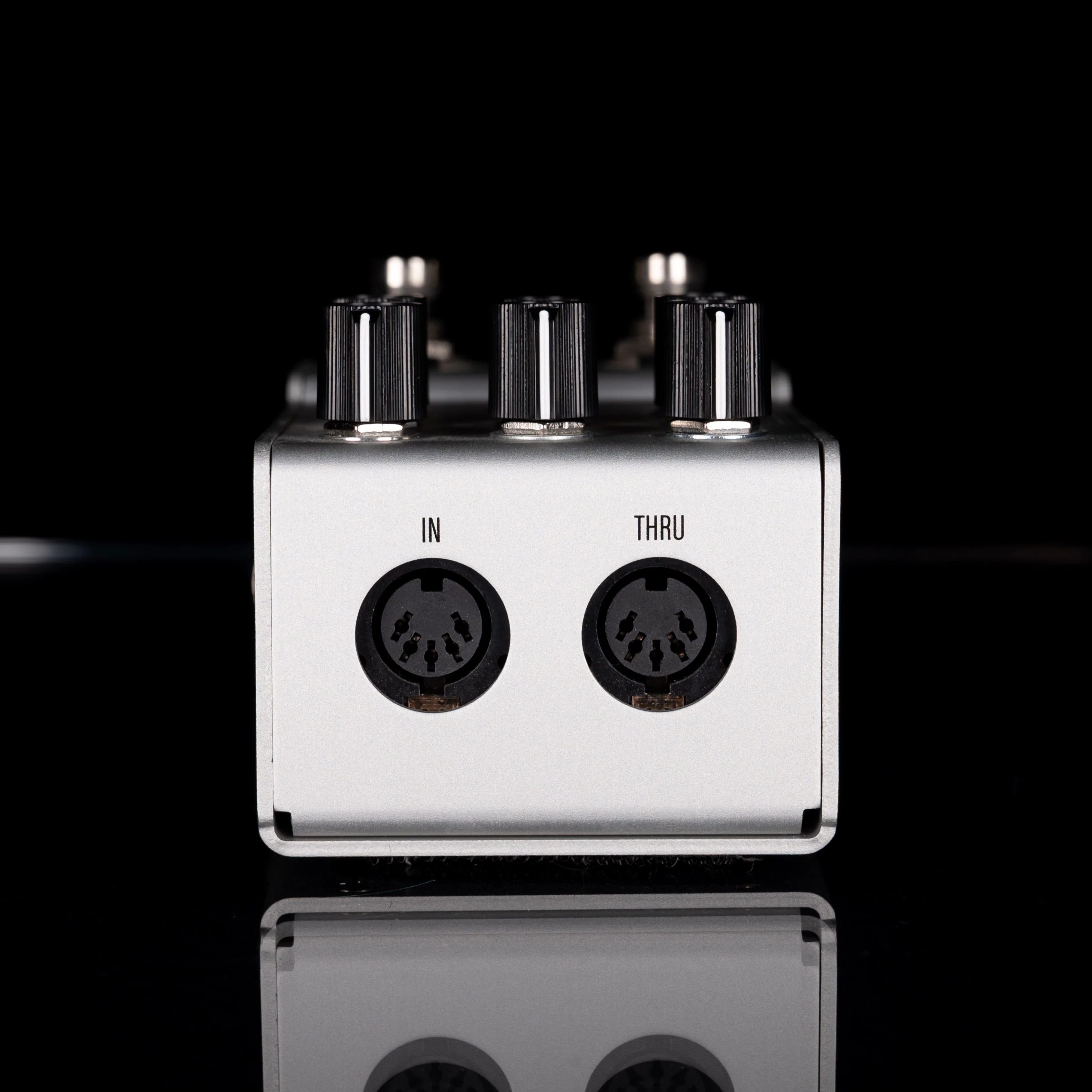Used Walrus Audio MAKO Series D1 High-Fidelity Stereo Delay Pedal - Image 3