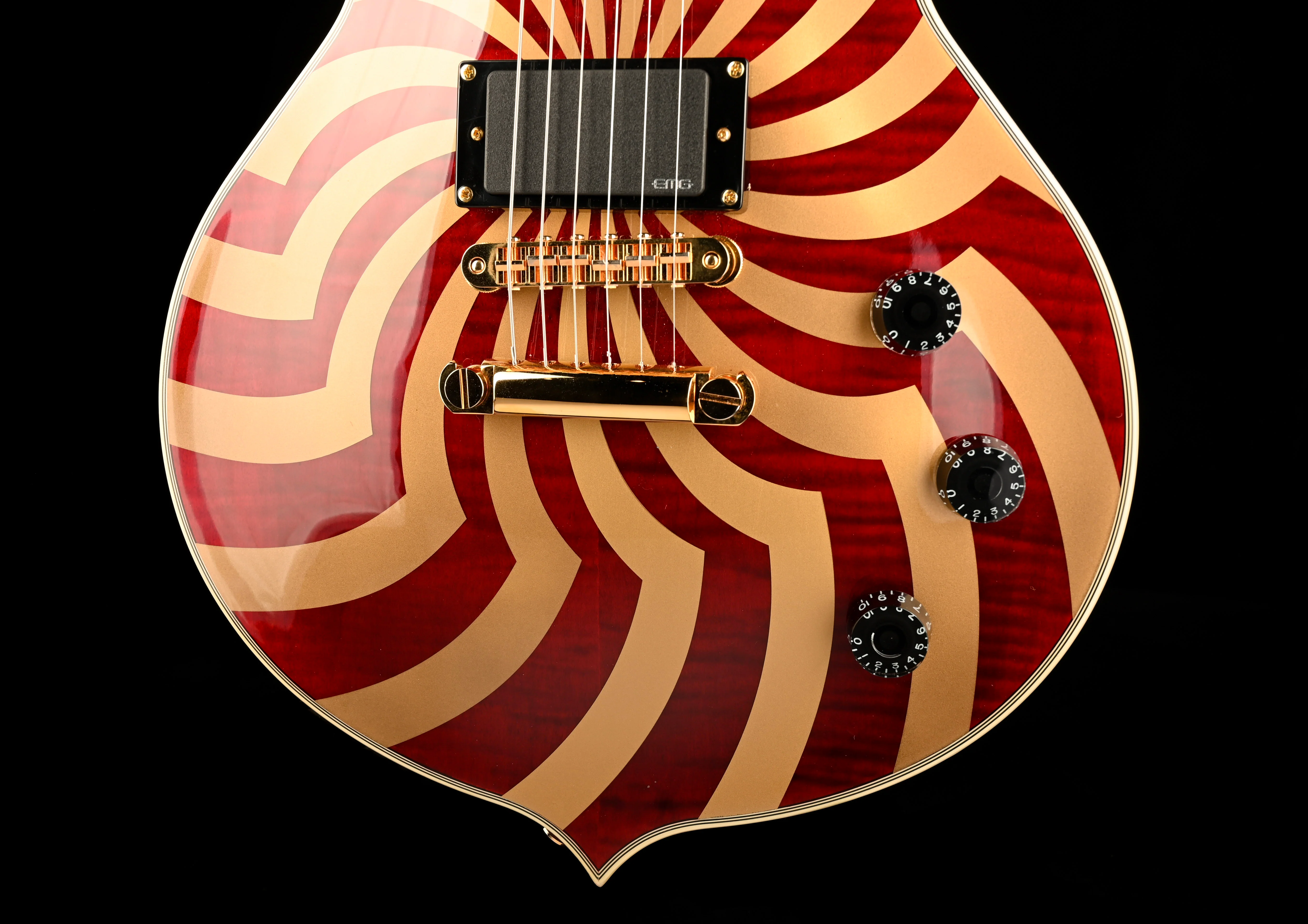 Used Wylde Audio Odin Grail Buzzsaw Crimson Gold with Gig Bag - Image 5