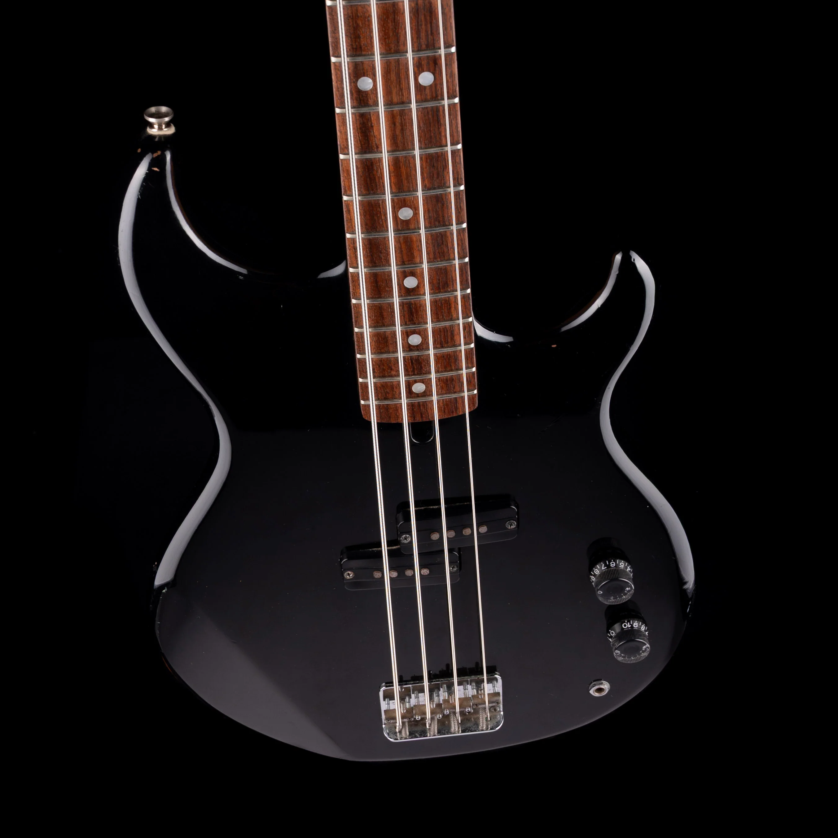 Used Yamaha BB300 Bass Black - Image 3