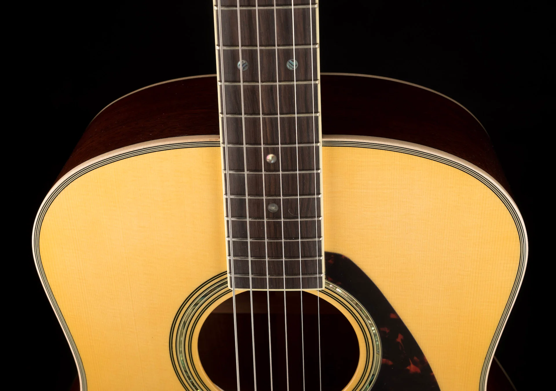 Used Yamaha LL16 ARE Original Jumbo Mahogany Acoustic Electric Guitar with Gig Bag - Image 3