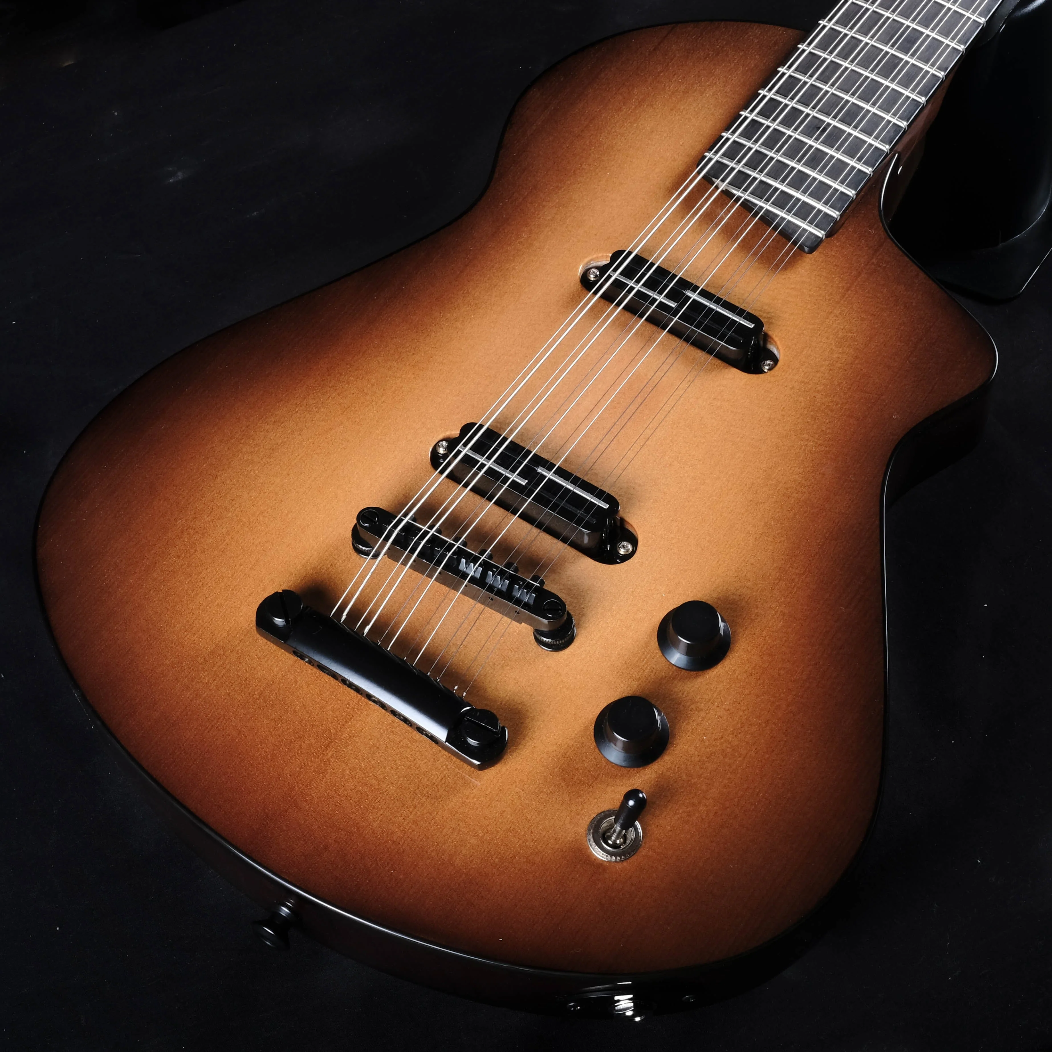 Veillette Aero 12-String Sunburst USA Hand Made Electric Guitar With Case - Image 4