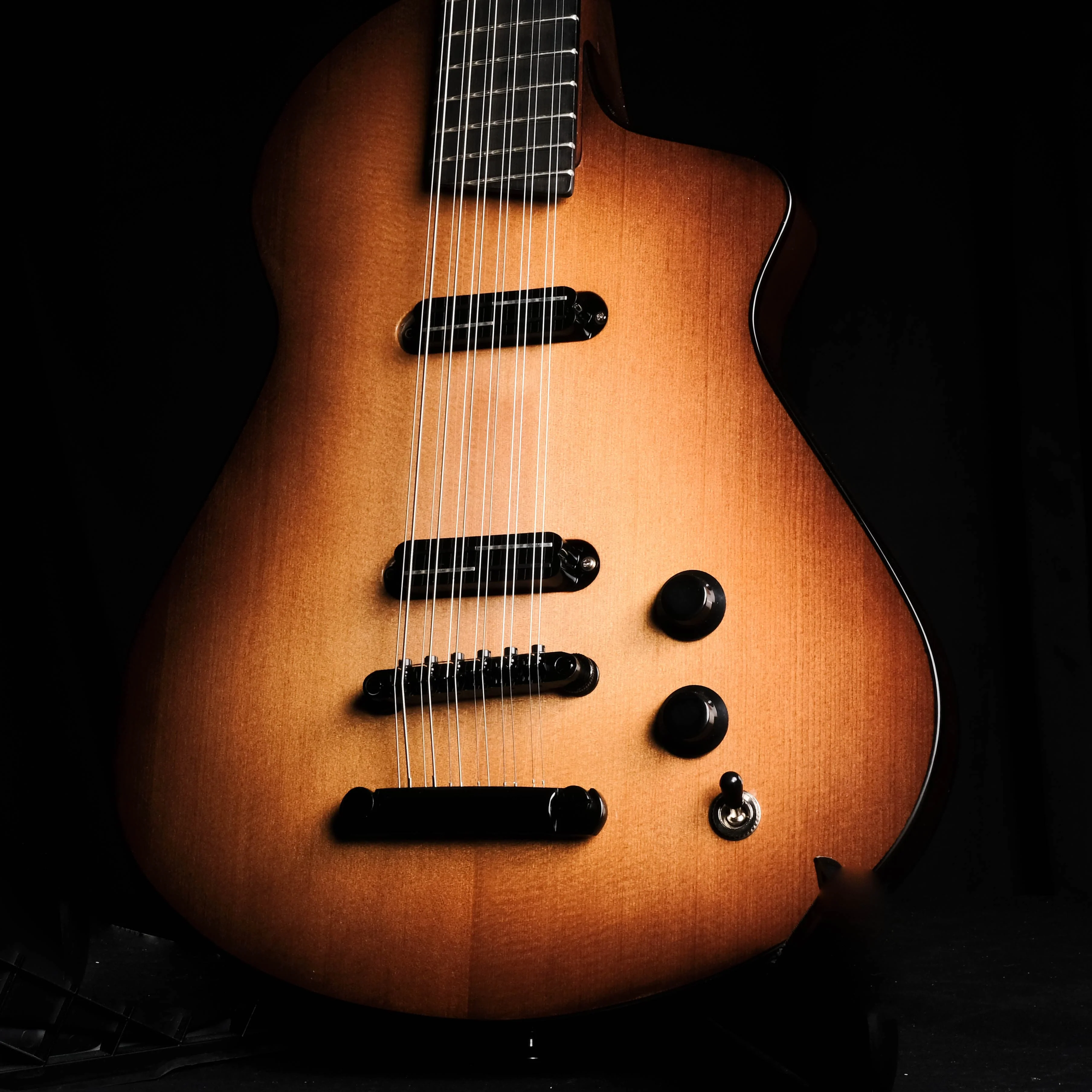 Veillette Aero 12-String Sunburst USA Hand Made Electric Guitar With Case - Image 6