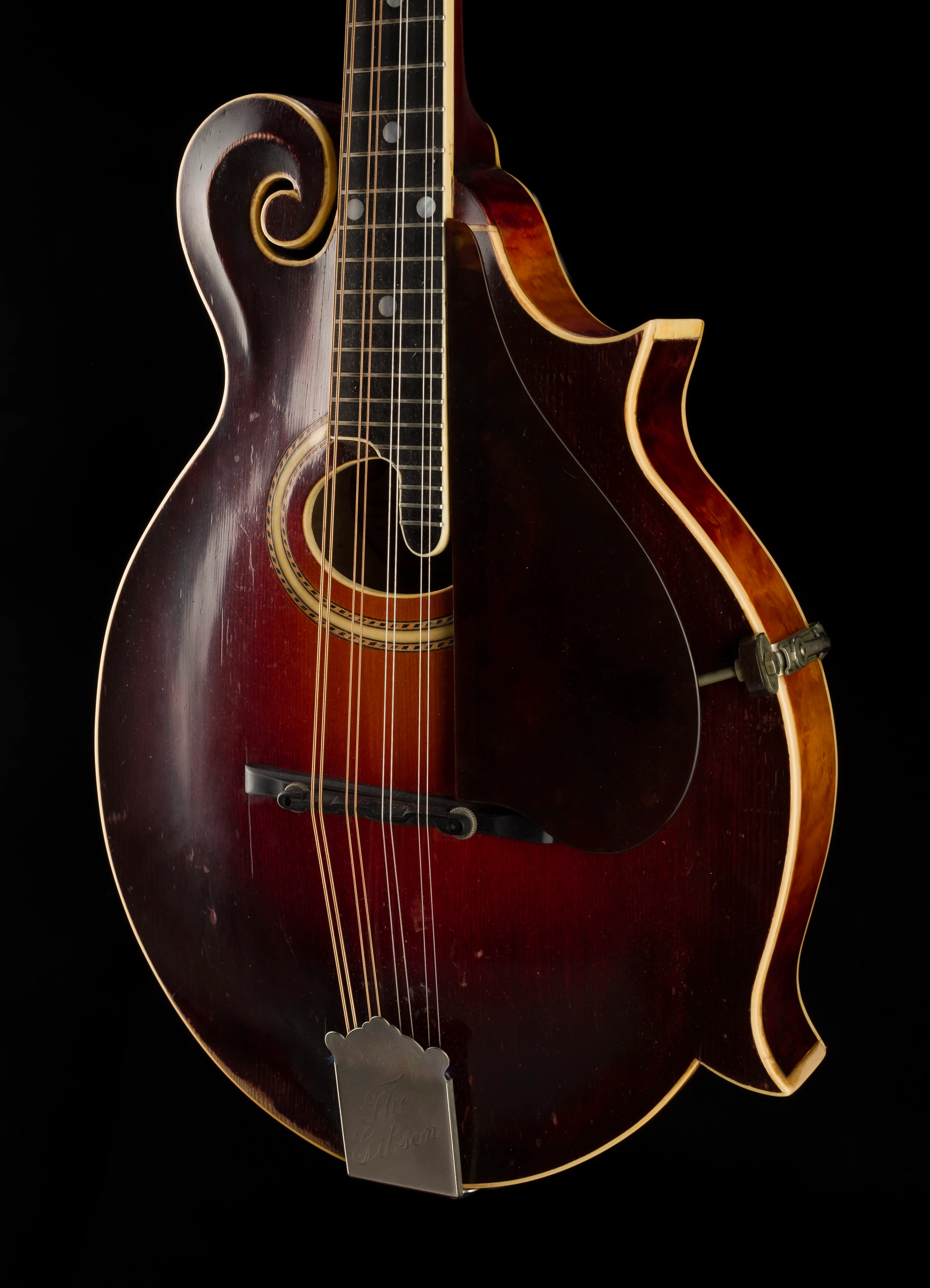 Vintage 1922 Gibson F4 Mandolin with OHSC - Image 4