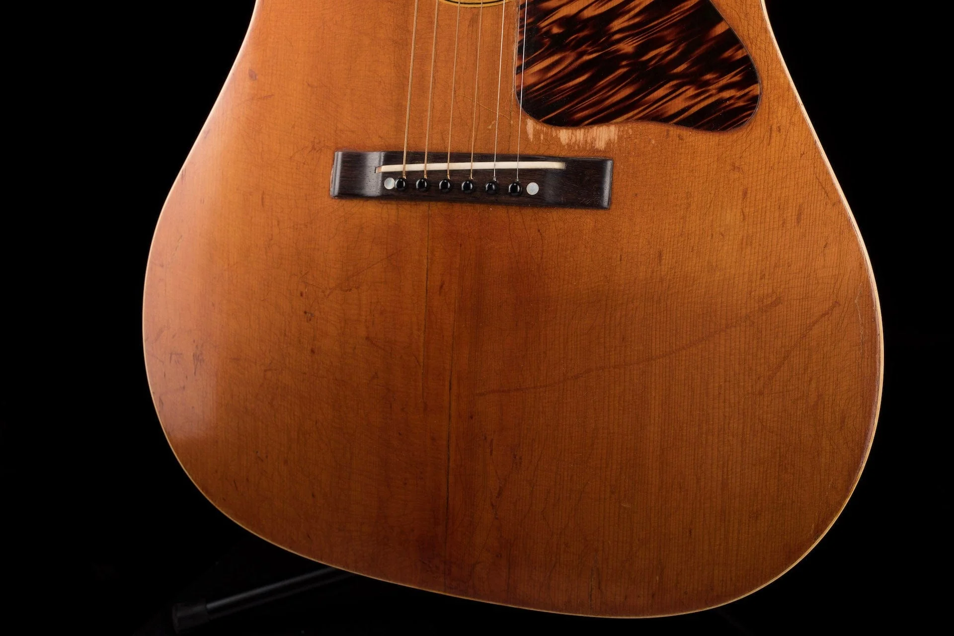 Vintage 1939 Gibson J-35 Owned by Ry Cooder - Image 4