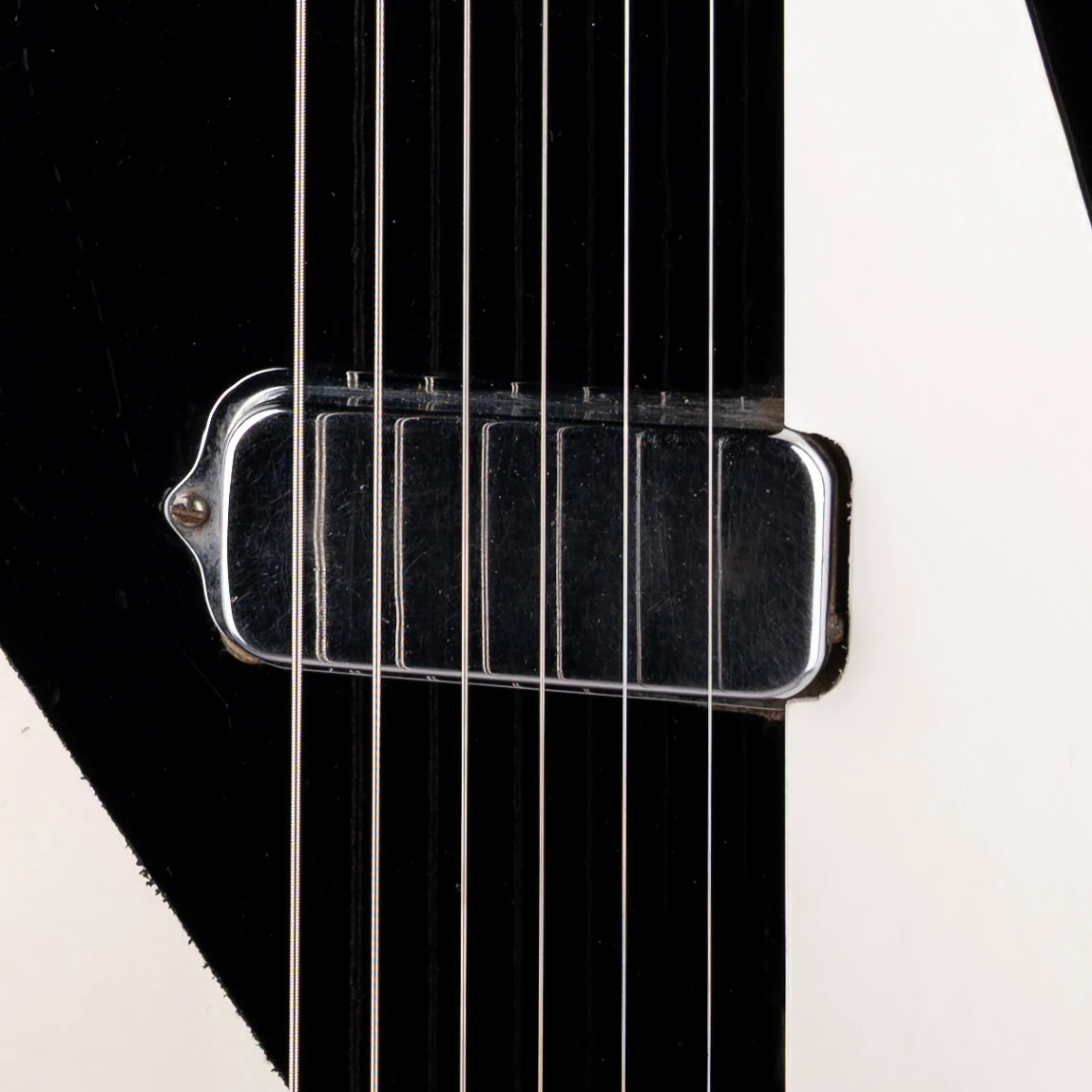 Vintage 1954-58 Kay K-136 Black & White Electric Guitar with Gig Bag - Image 4