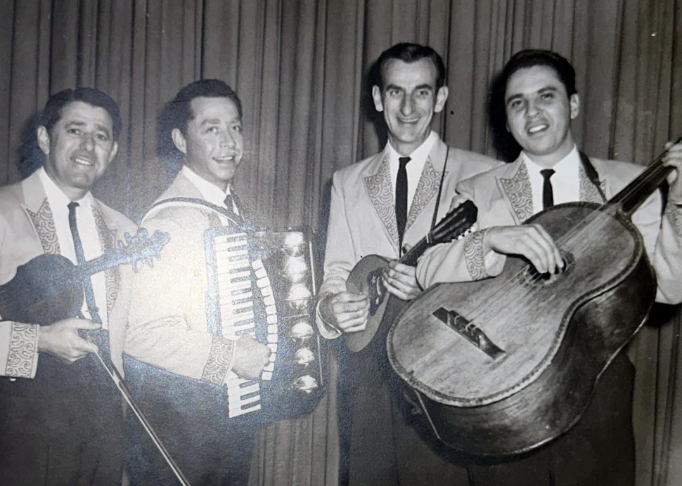 Vintage 1958 Gibson A-50 Mandolin With OHSC - Frank Ovanin Collection - Image 12