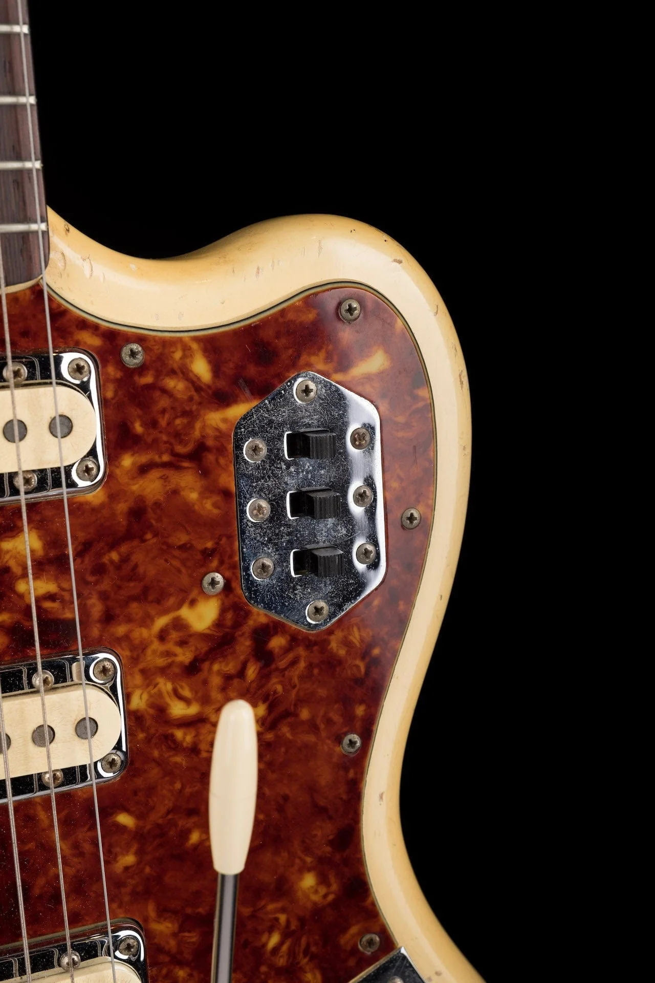 Vintage 1961 Fender Bass VI White Owned by Ry Cooder - Image 5