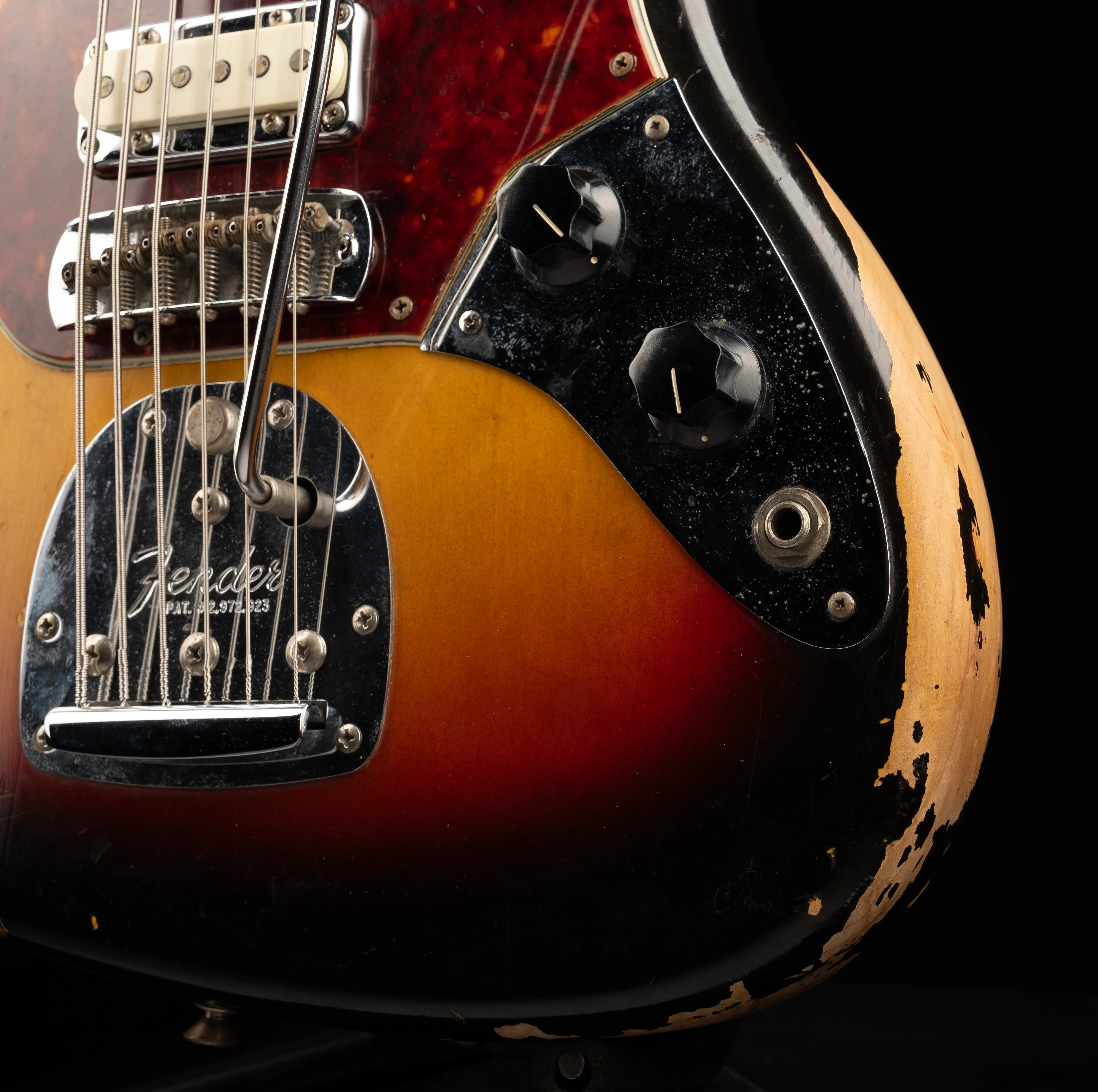 Vintage 1962 Fender Bass VI Sunburst With Gig Bag - Image 7