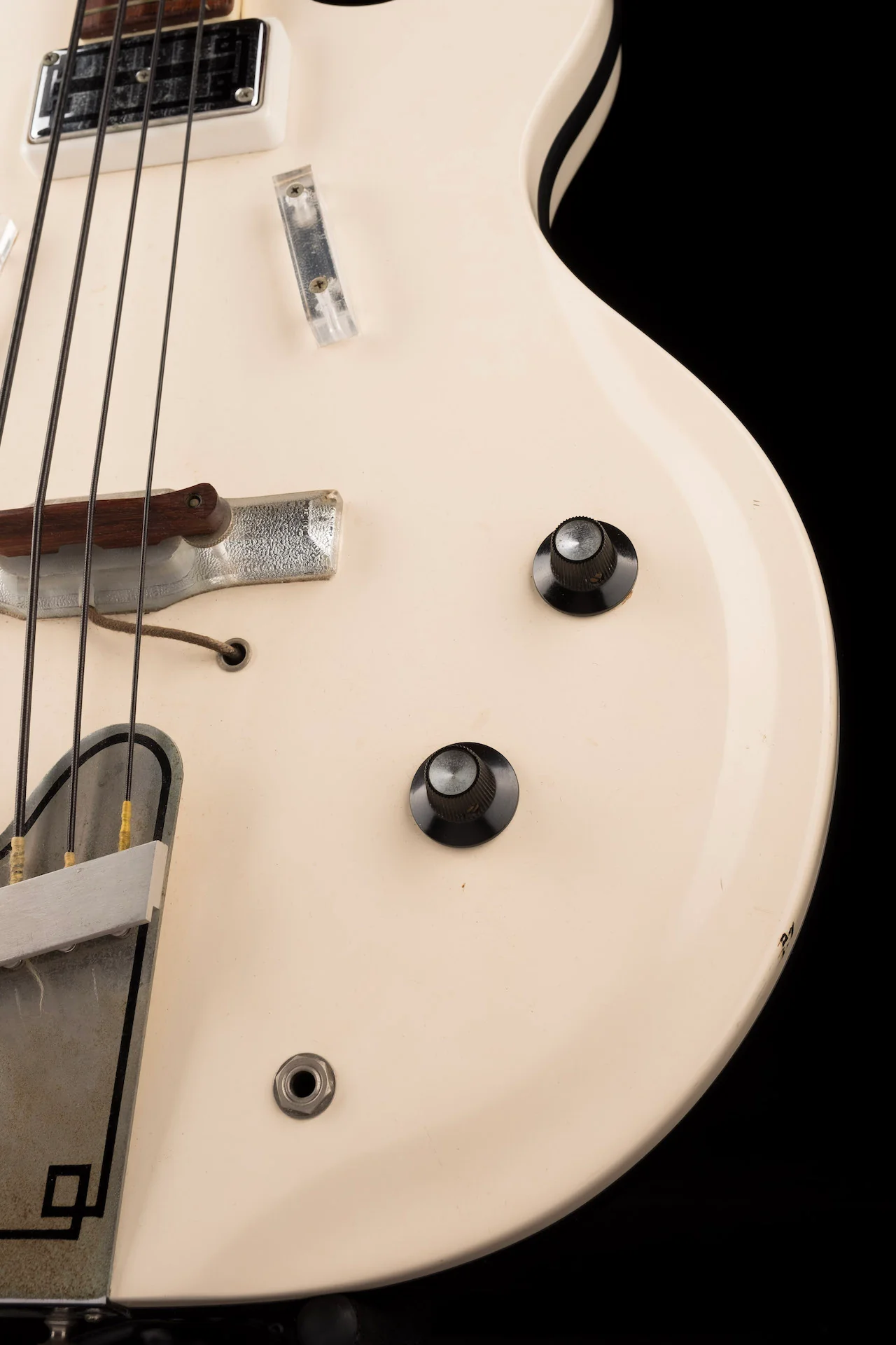Vintage 1962 National Val-Pro 85 Bass White with OHSC - Ry Cooder Collection - Image 8