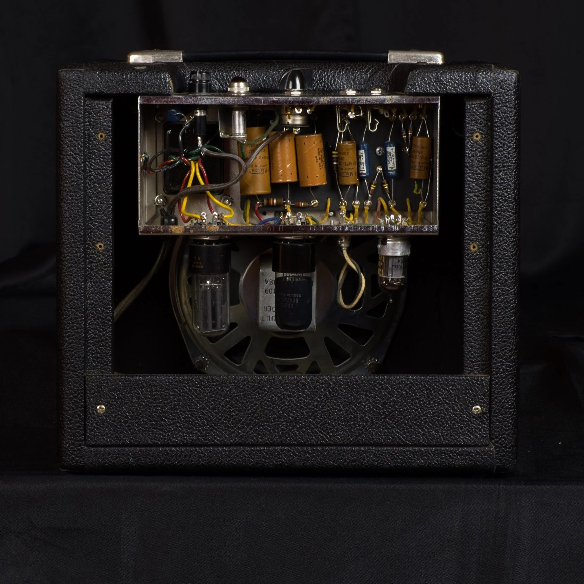 Vintage Pre-CBS 1964 Fender Champ Guitar Amp Tweed in Black Combo - Image 17