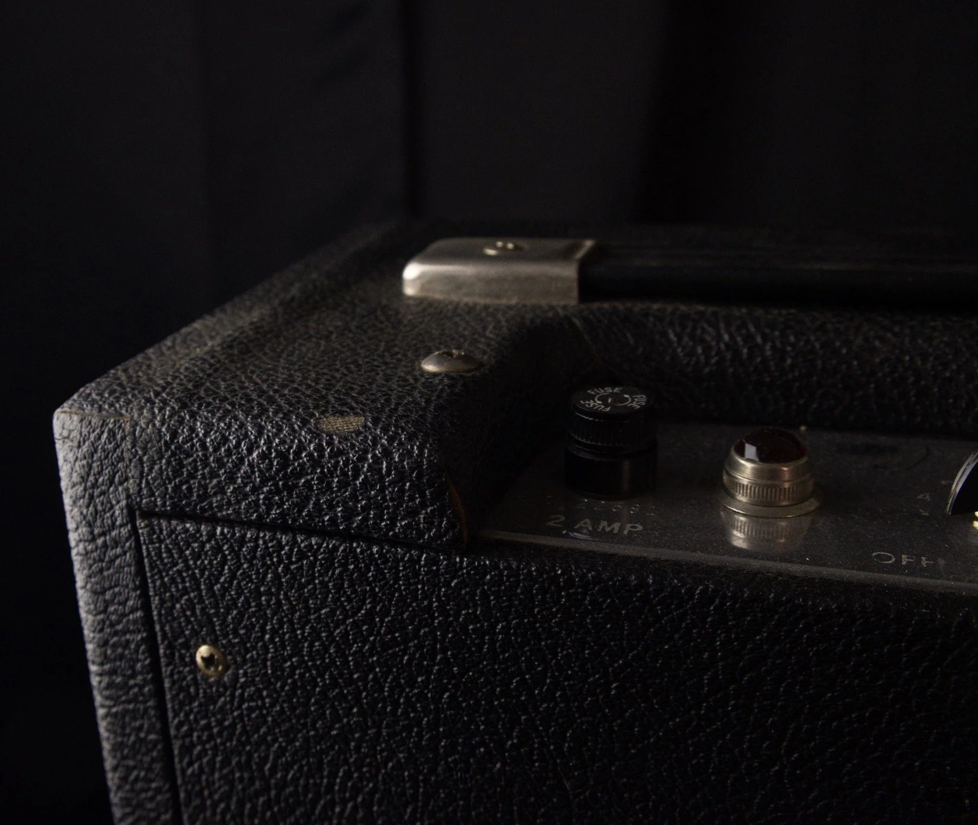 Vintage Pre-CBS 1964 Fender Champ Guitar Amp Tweed in Black Combo - Image 4