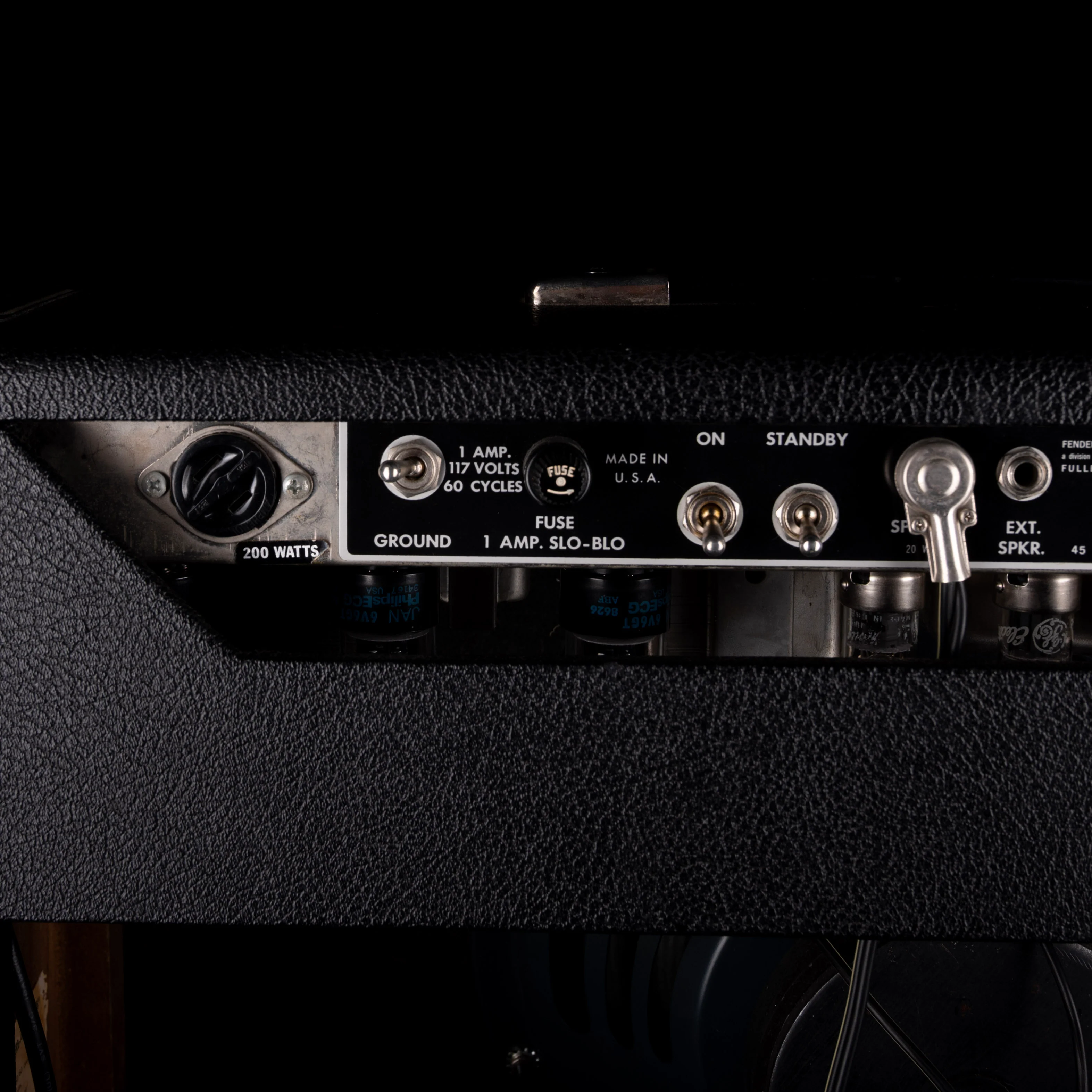 Vintage 1965 Fender Deluxe Reverb Guitar Amp With Footswtich and Cover - Image 10