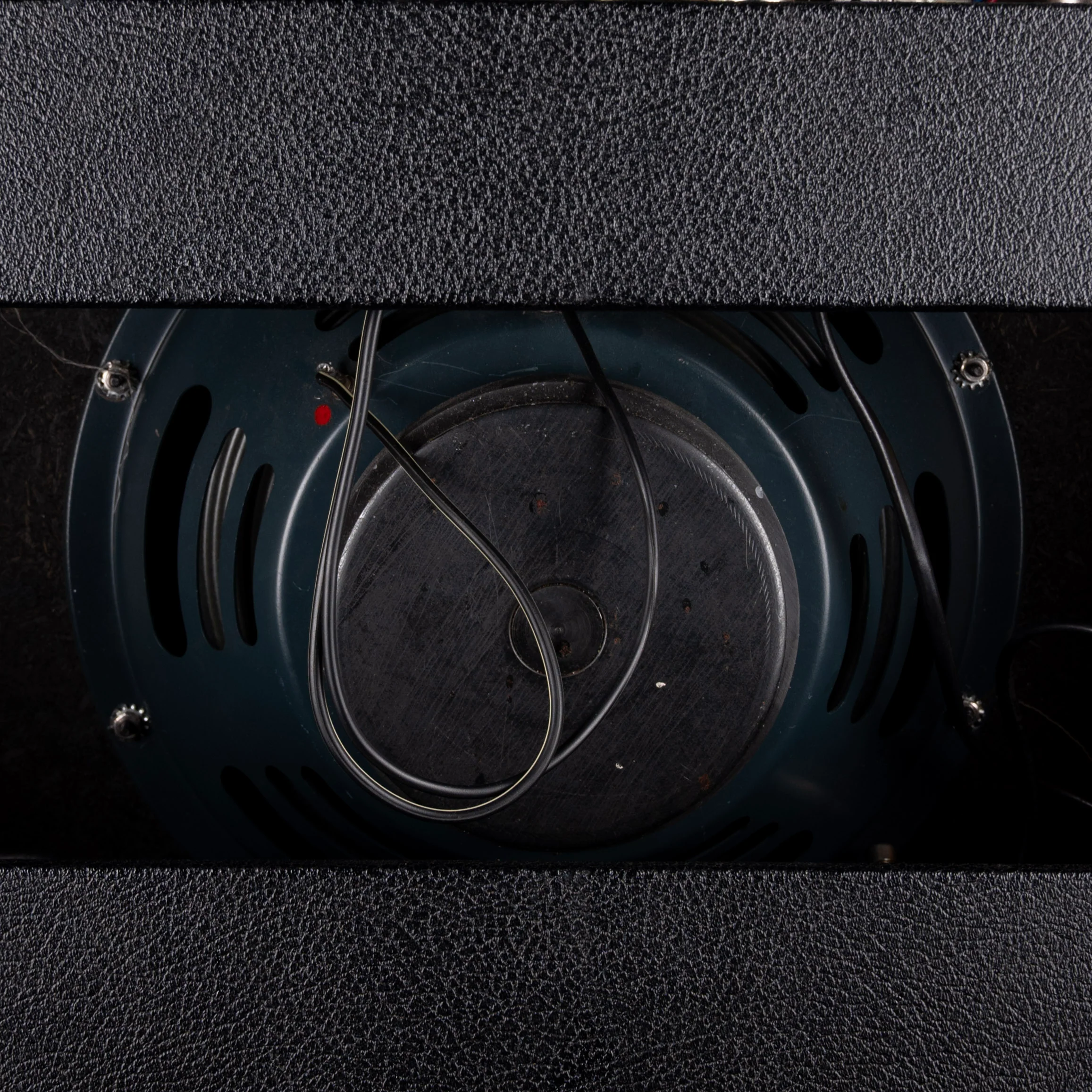 Vintage 1965 Fender Deluxe Reverb Guitar Amp With Footswtich and Cover - Image 9