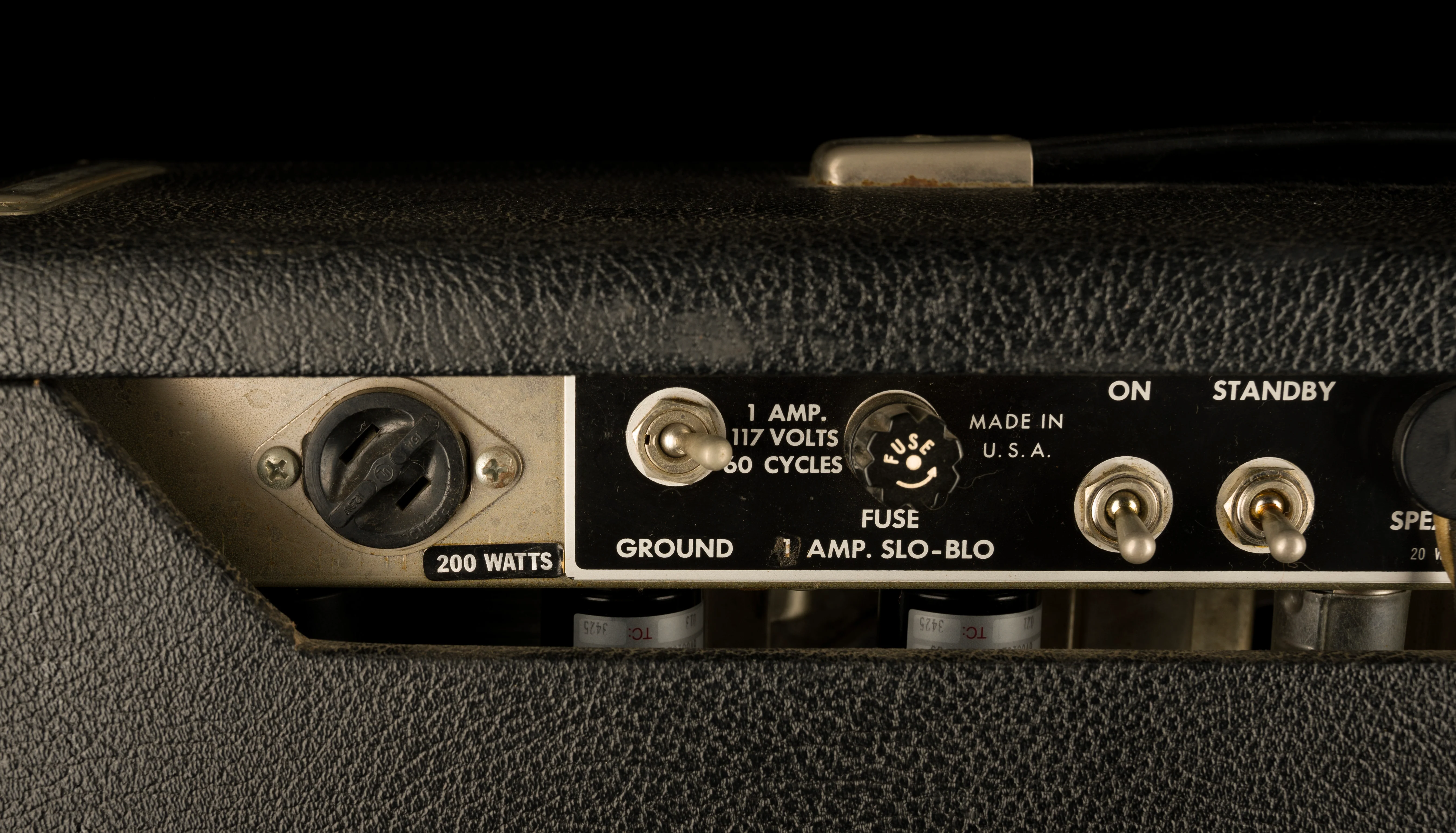 Vintage 1966 Fender Deluxe Reverb Guitar Amp Combo With Cover - Image 11