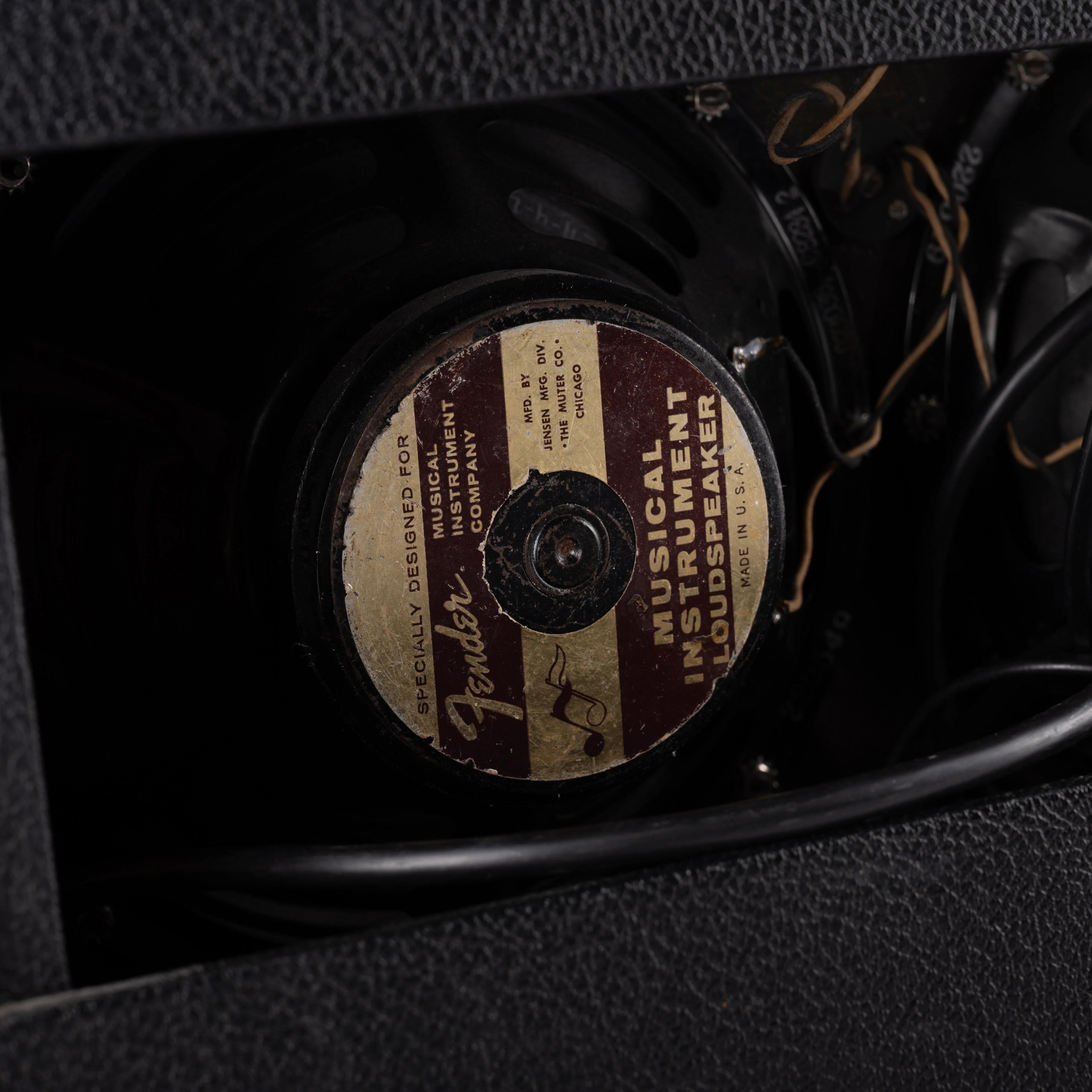 Vintage 1966 Fender Vibrolux Guitar Amp Combo - Image 9
