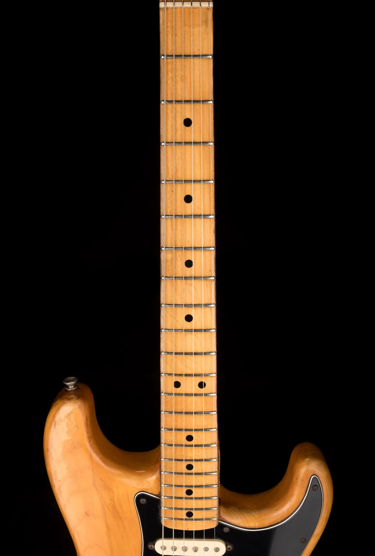Vintage 1975 Fender Stratocaster Natural with Case - Image 12