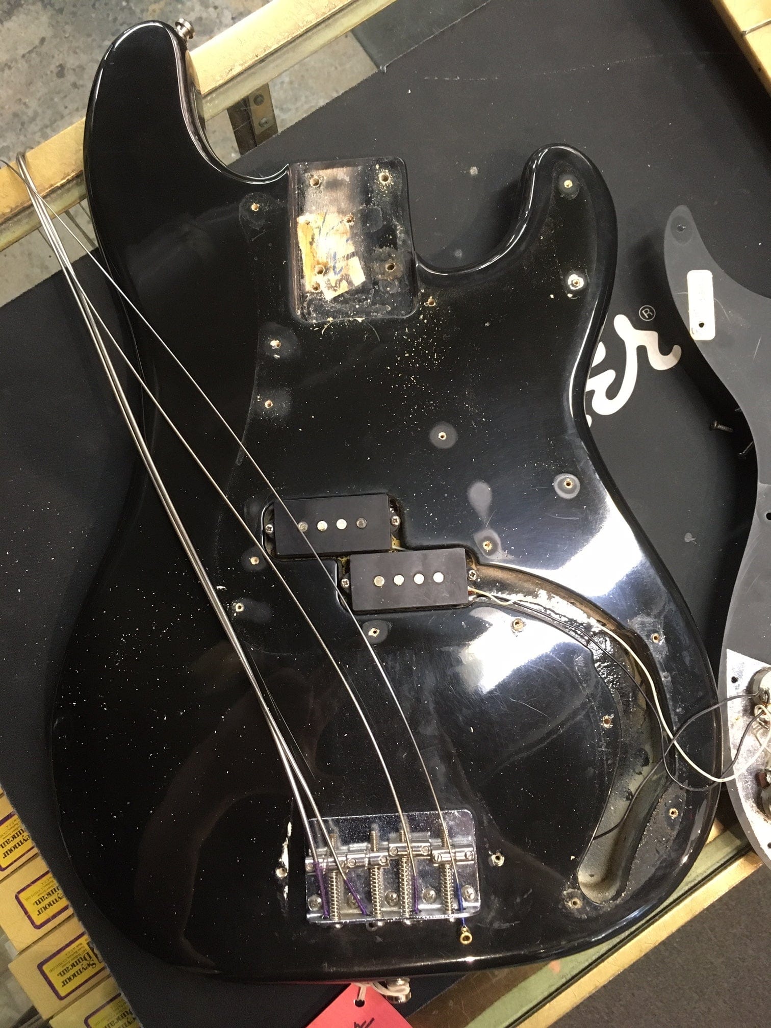 Vintage 1977 Fender Precision Bass Maple Neck Black With OHSC - Image 22
