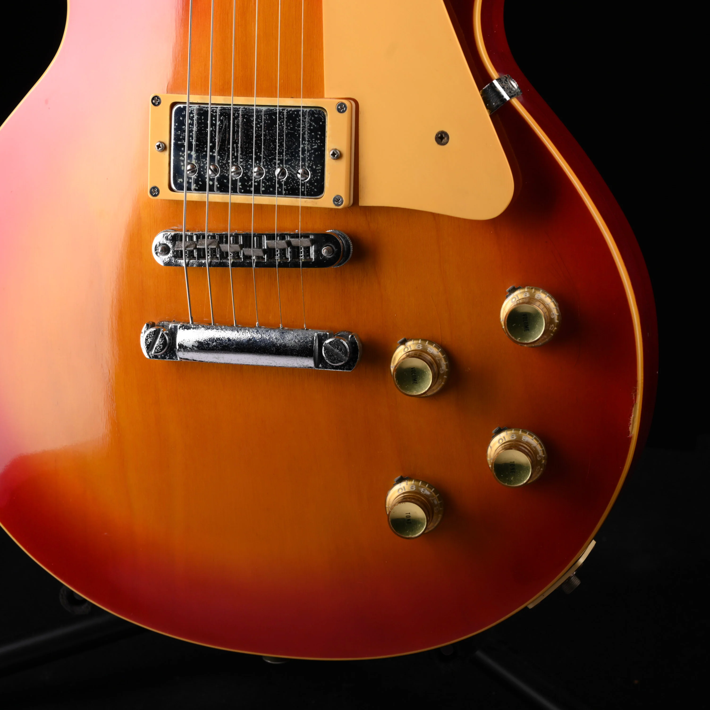 Vintage 1978 Greco EG-500 Standard Cherry Sunburst With Case - Image 4