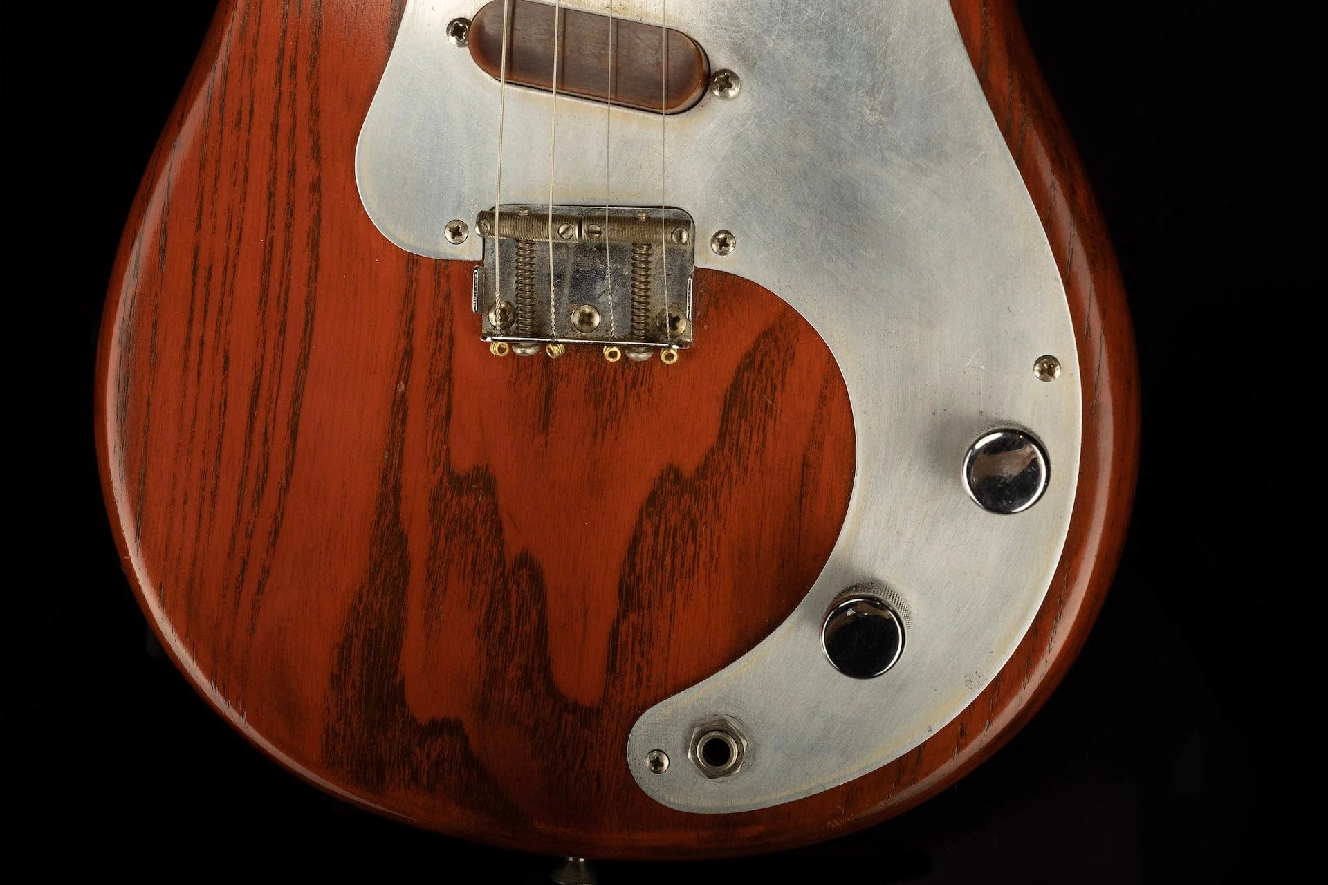 Vintage 1956 Fender 4-string Electric Mandolin Transparent Wine Red Anodized Pickguard - Image 7