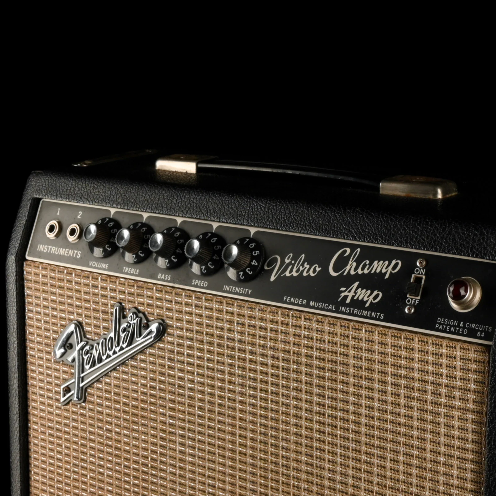 Vintage Fender 1967 Vibro Champ Guitar Amp Combo With Cover - Image 3