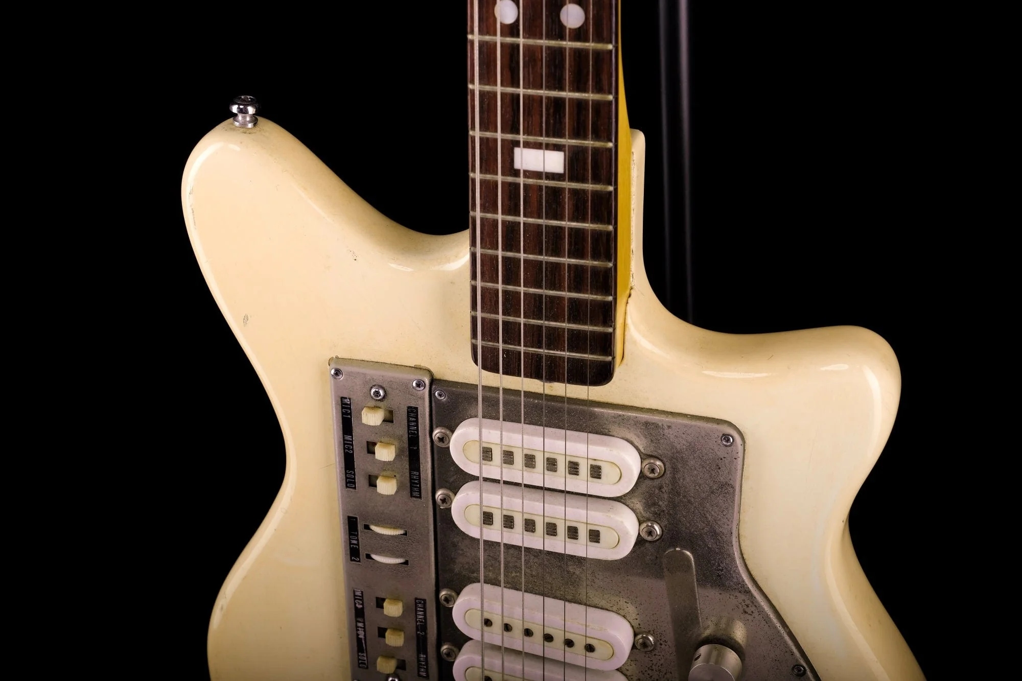 Vintage Guyatone LG-145T Owned by Ry Cooder - Image 3