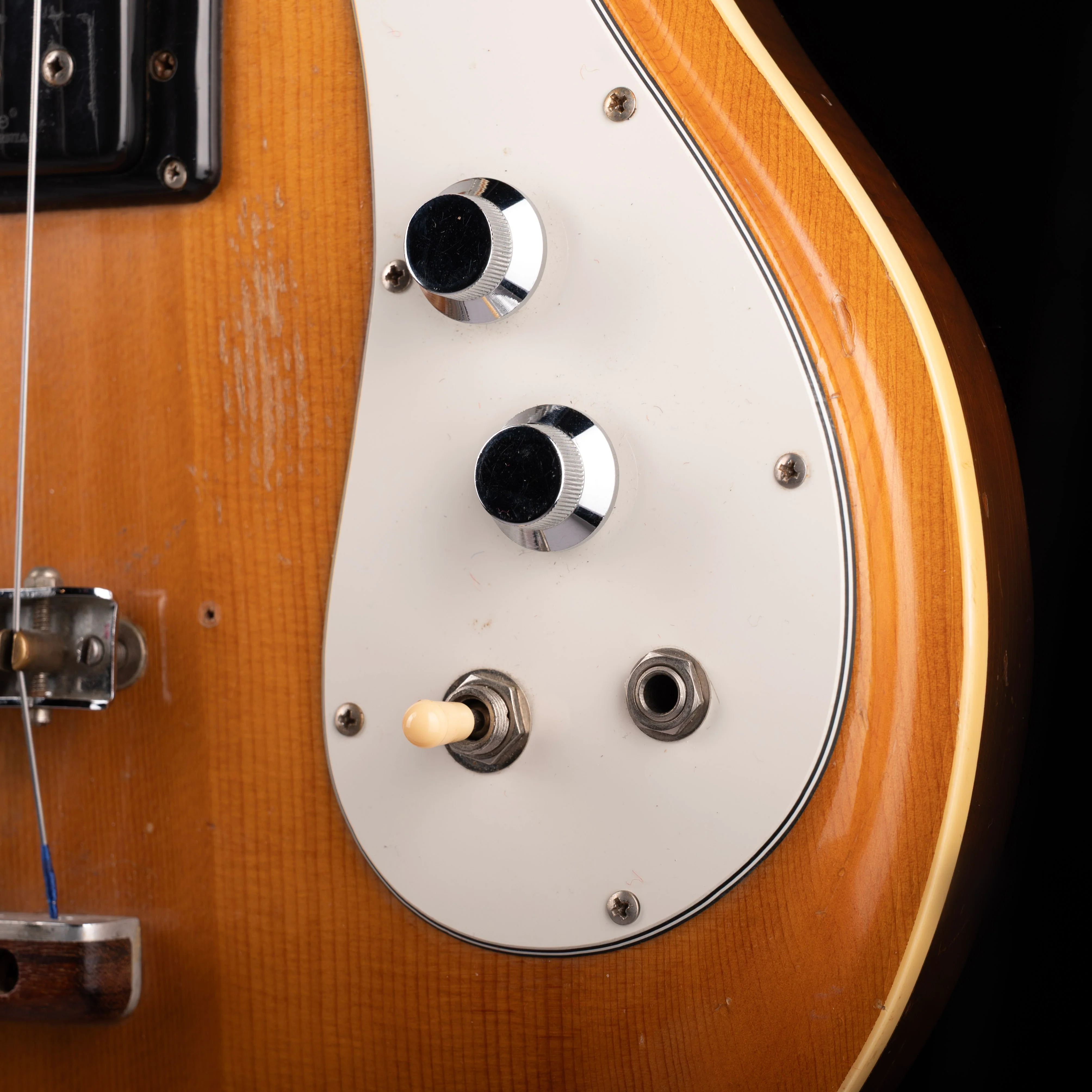 Vintage 60's Mosrite Joe Maphis Bass Natural With OHSC - Image 6