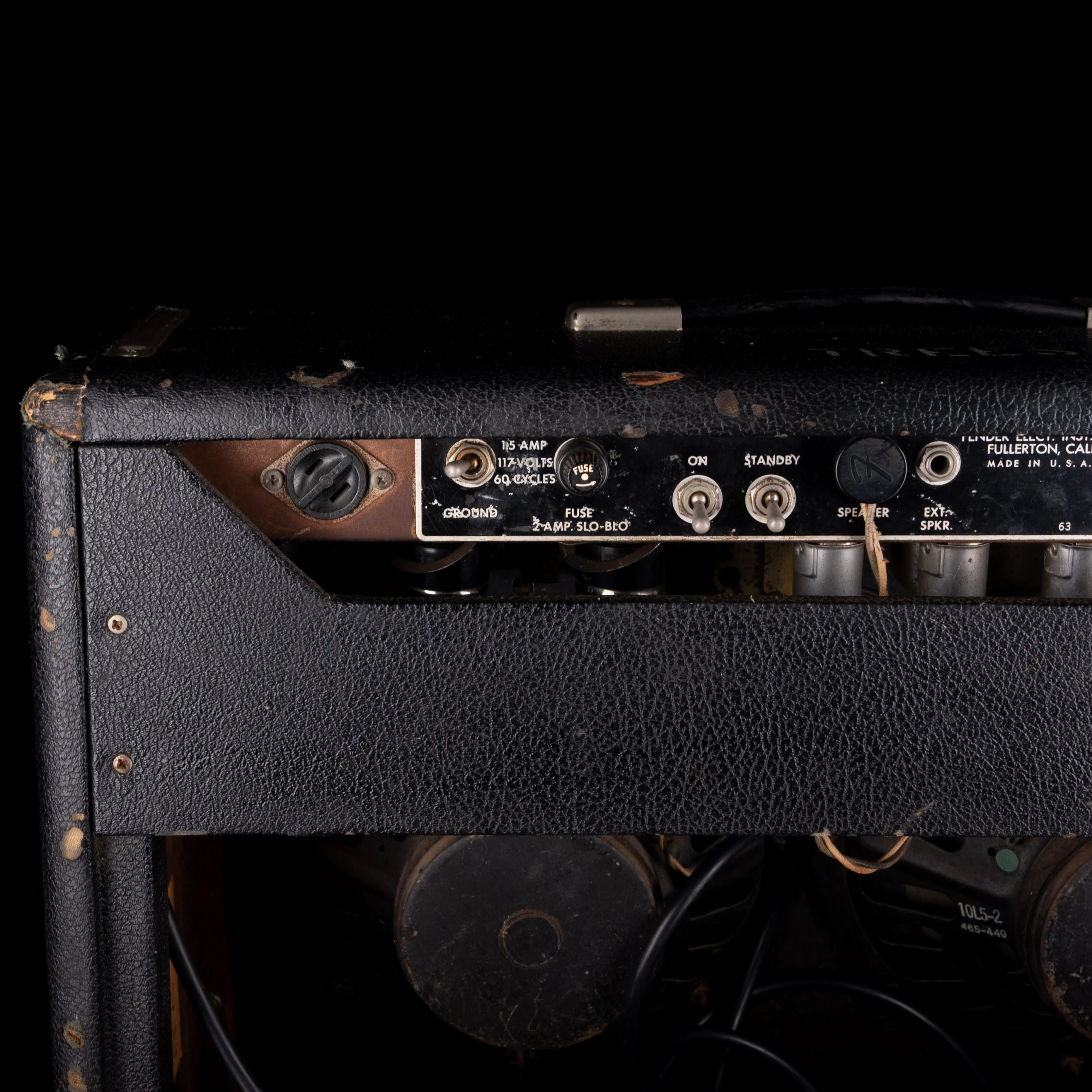 Vintage Pre-CBS 1964 Fender Vibrolux Reverb 35-Watt 2x10" Guitar Amp Combo With Cover - Image 9
