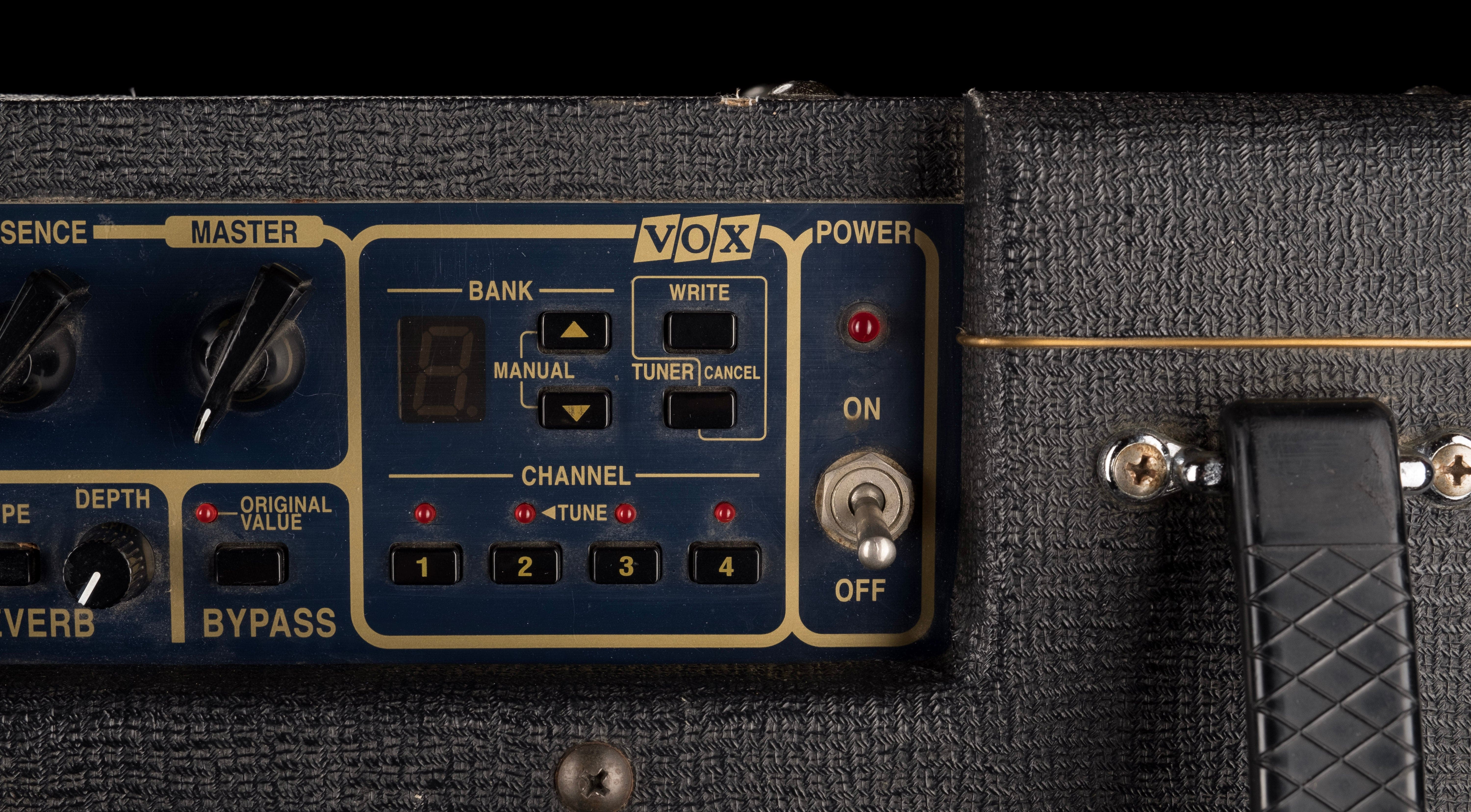 Vox AD120VT 212 Guitar Amp Combo with Foot Controller - Image 6
